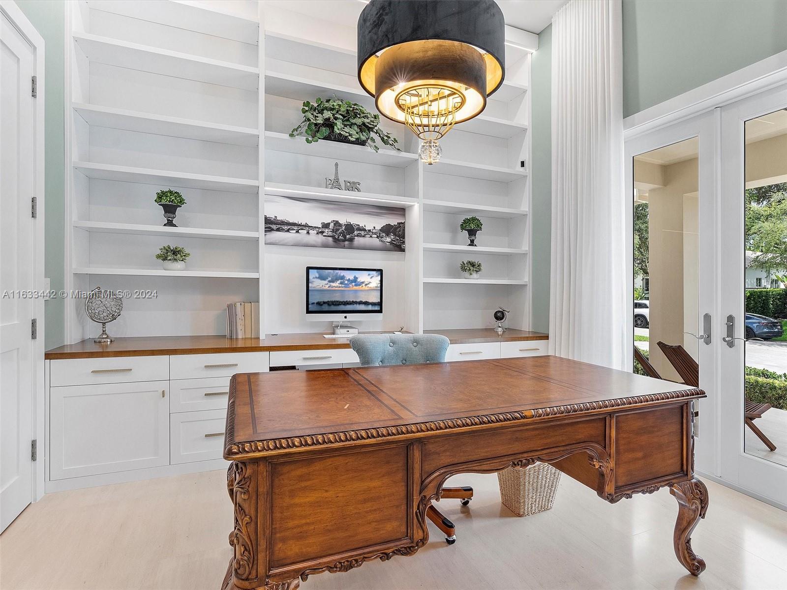 TRIPLE C ESTATES - Residential