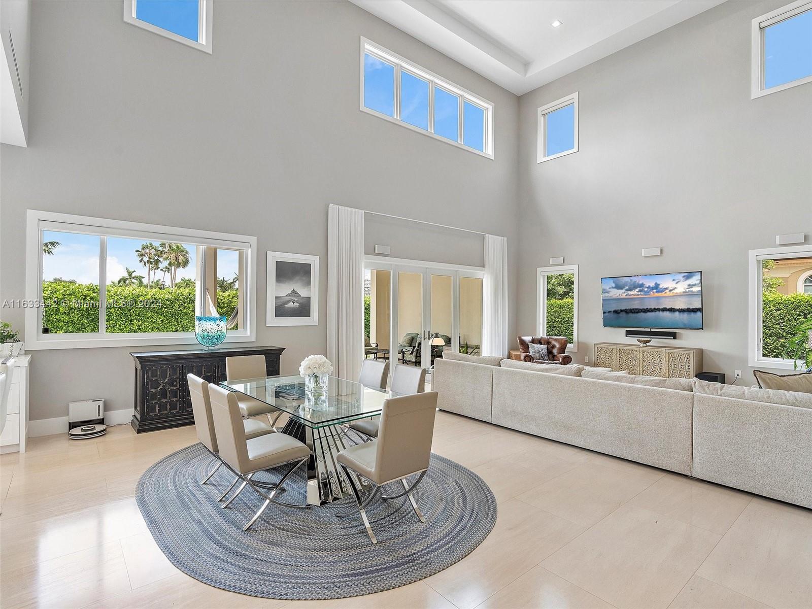 TRIPLE C ESTATES - Residential