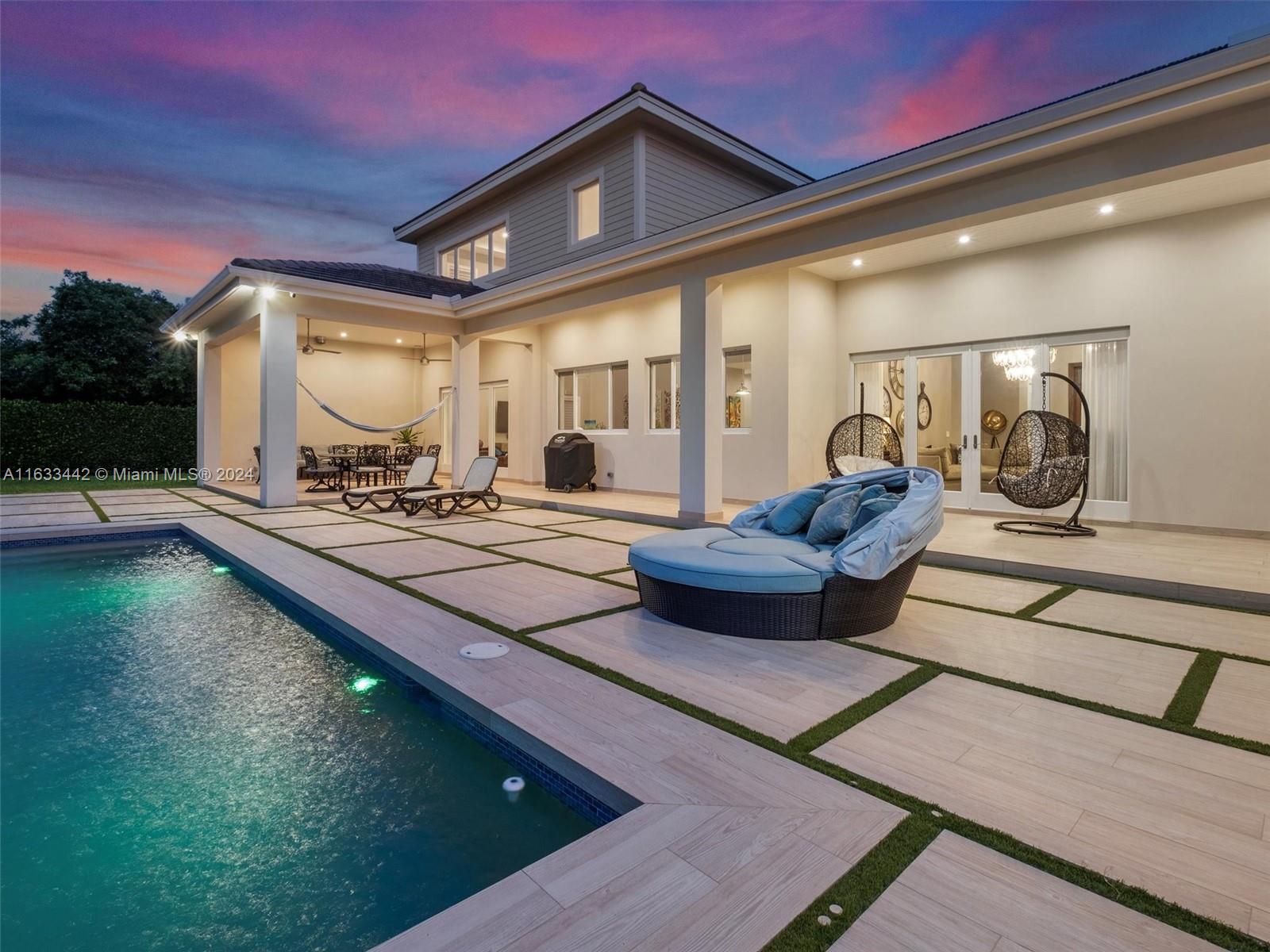 TRIPLE C ESTATES - Residential