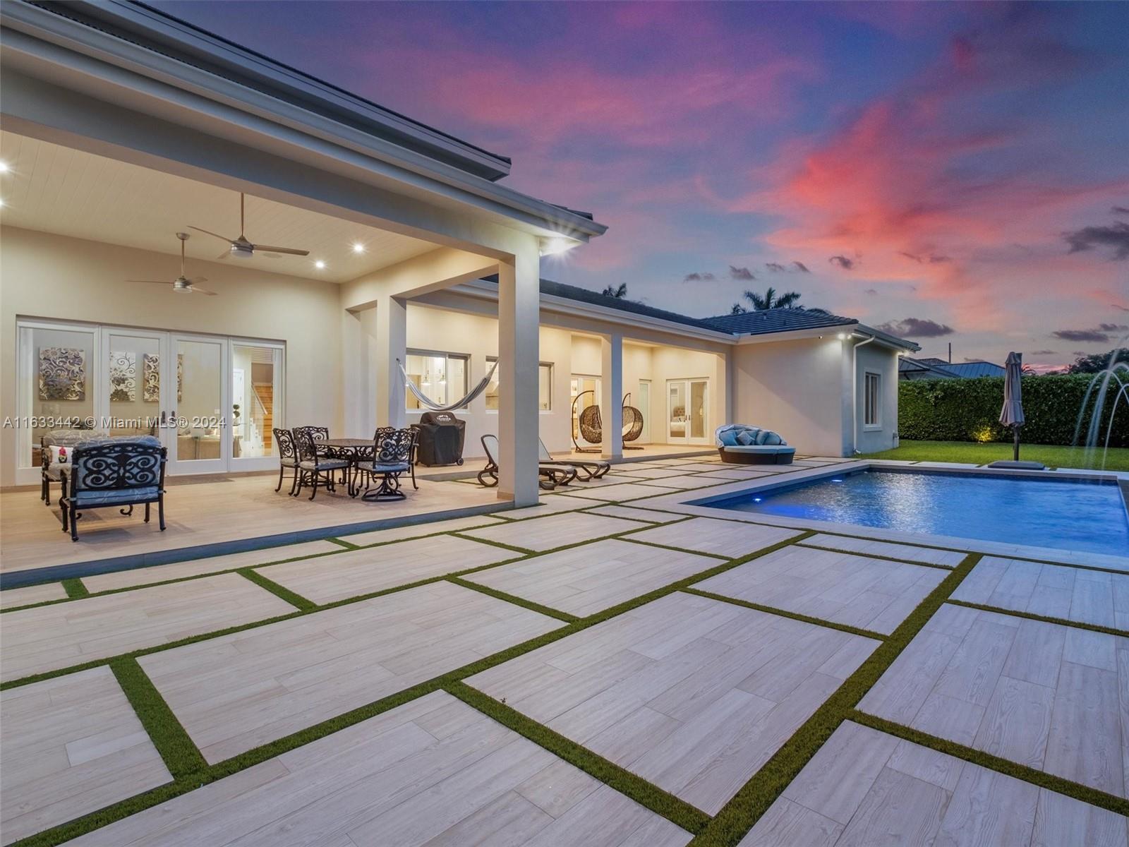 TRIPLE C ESTATES - Residential