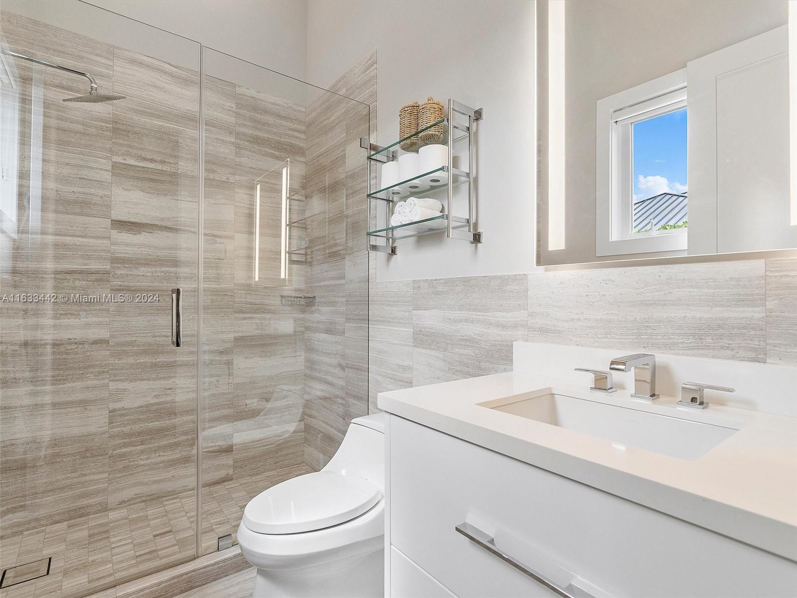 TRIPLE C ESTATES - Residential