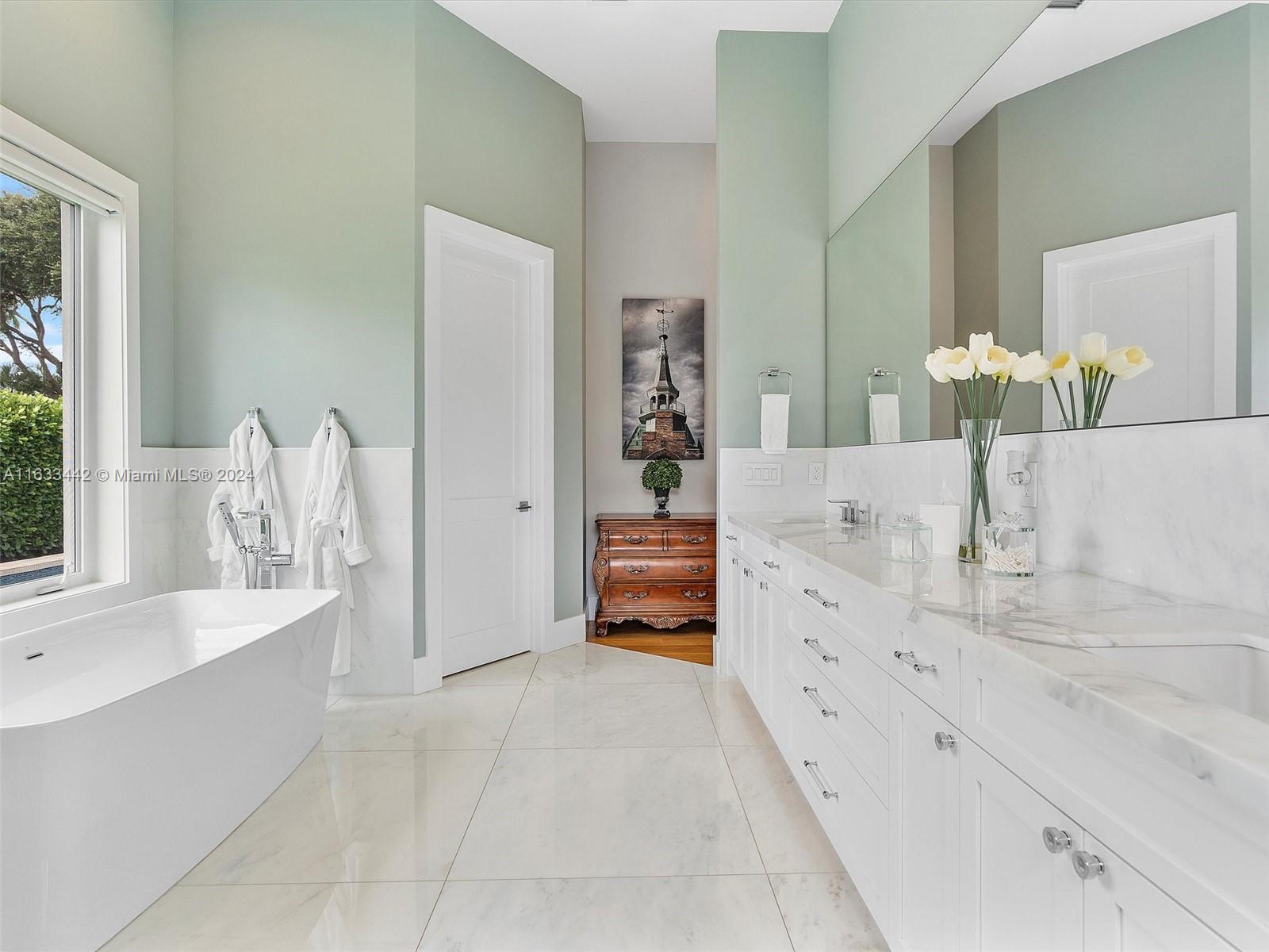 TRIPLE C ESTATES - Residential