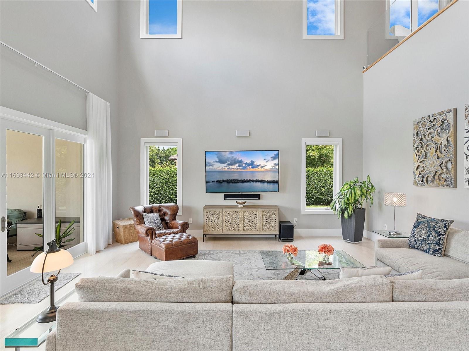 TRIPLE C ESTATES - Residential