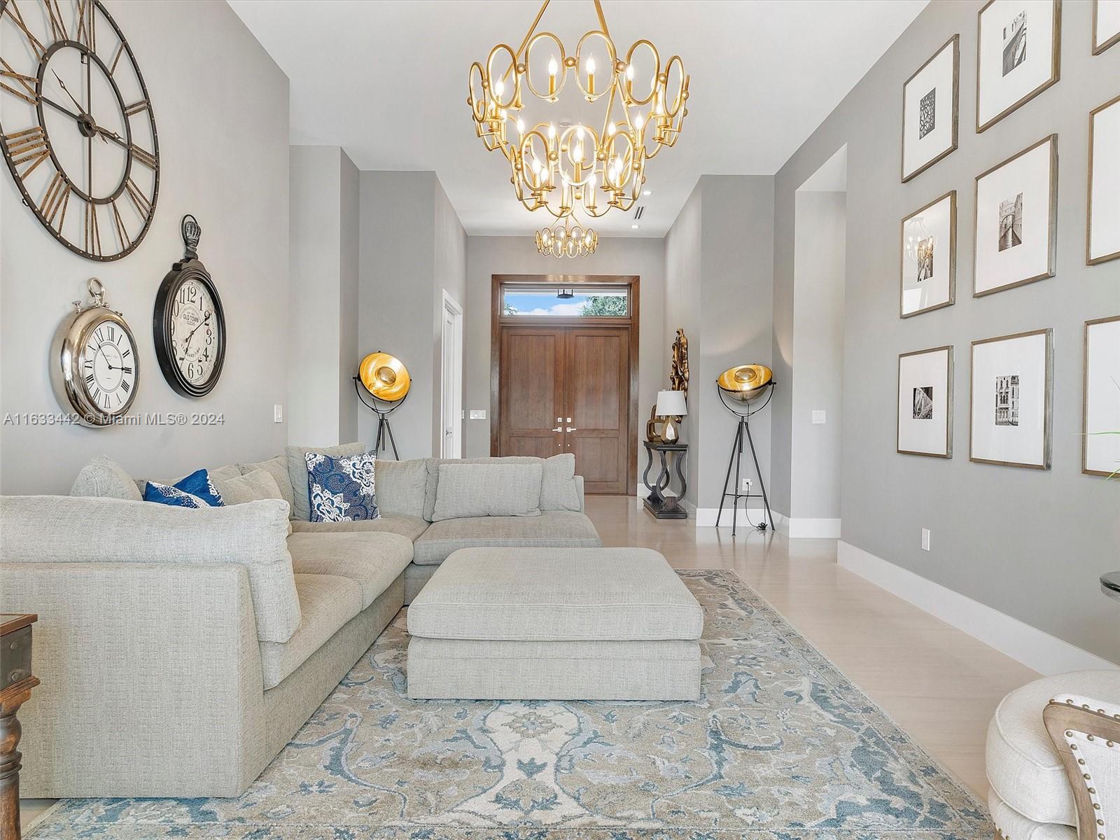 TRIPLE C ESTATES - Residential