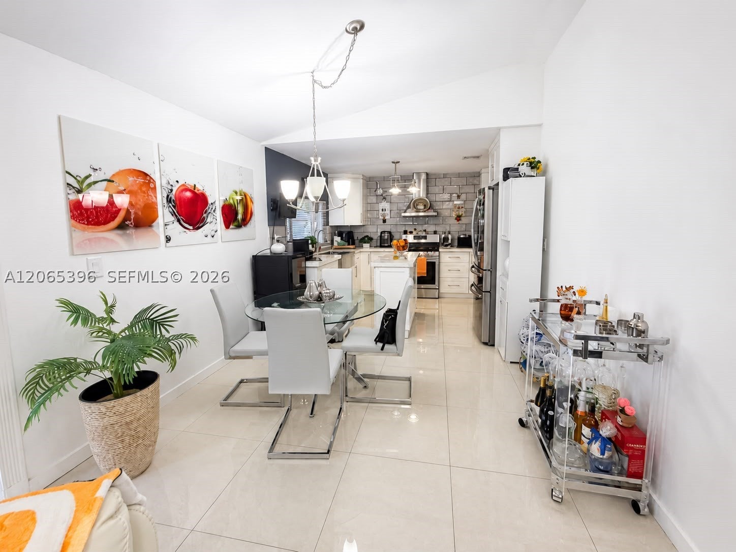 19631 NW 57th Pl, Hialeah FL 33015
