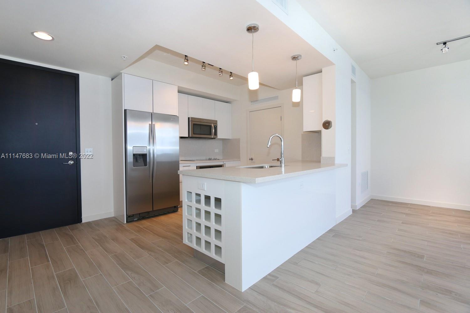 NINE AT MARY BRICKELL VIL - Residential