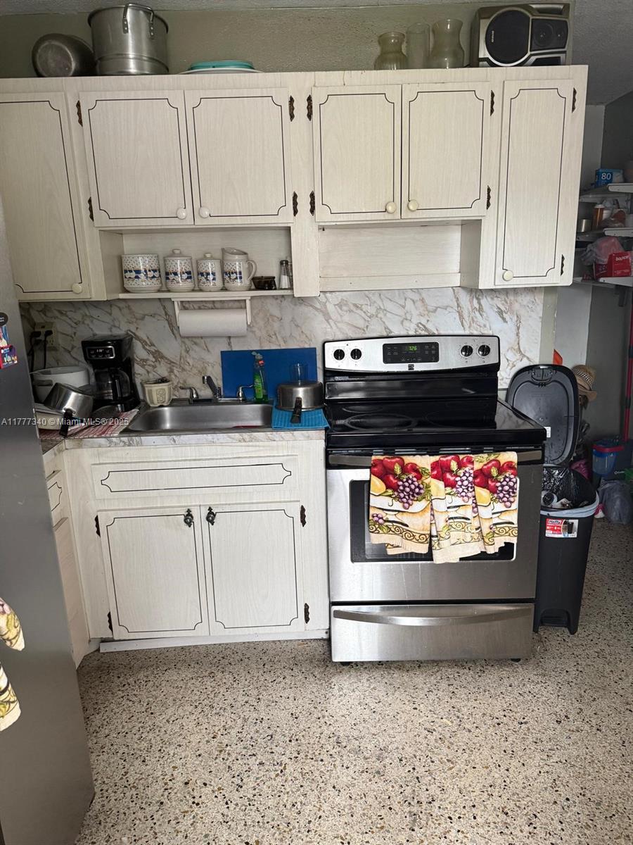 GLENHAVEN - Residential Income