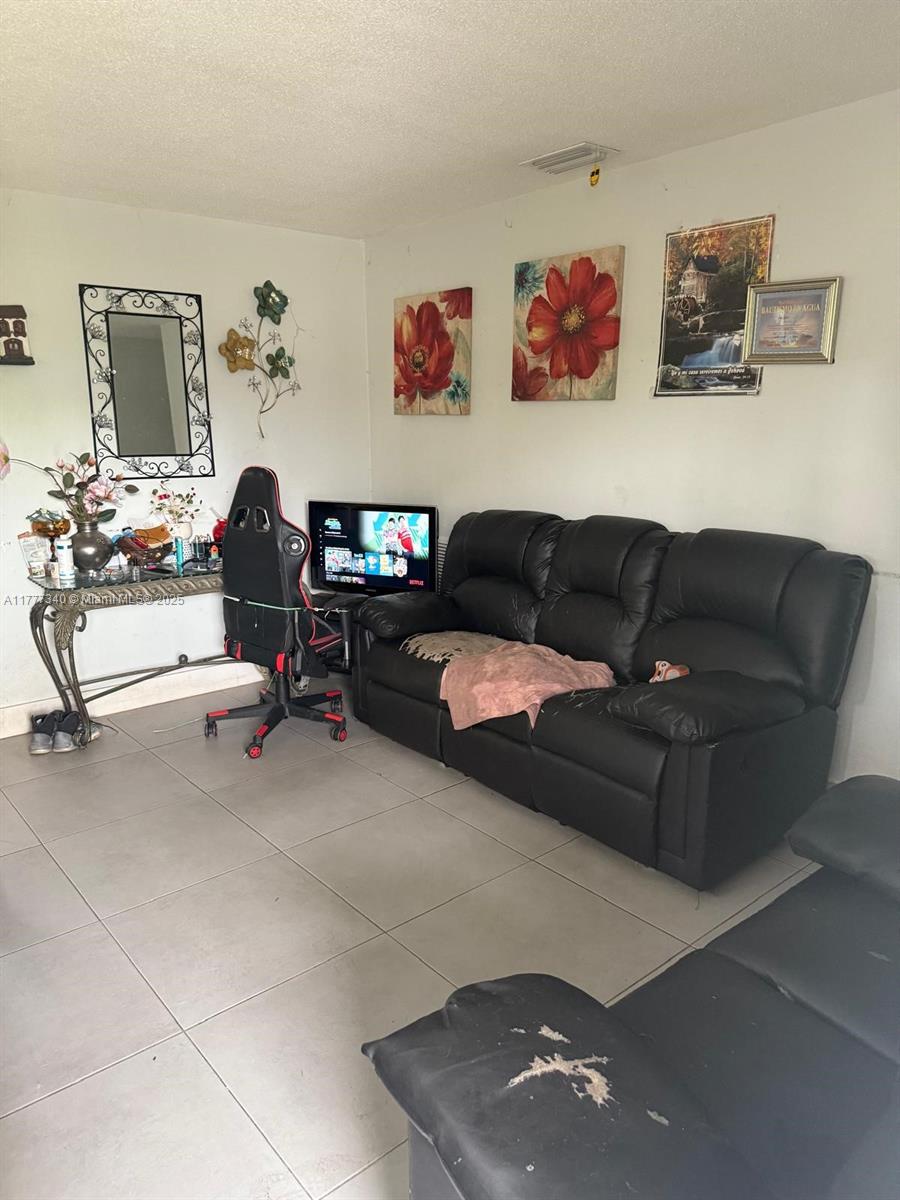 GLENHAVEN - Residential Income