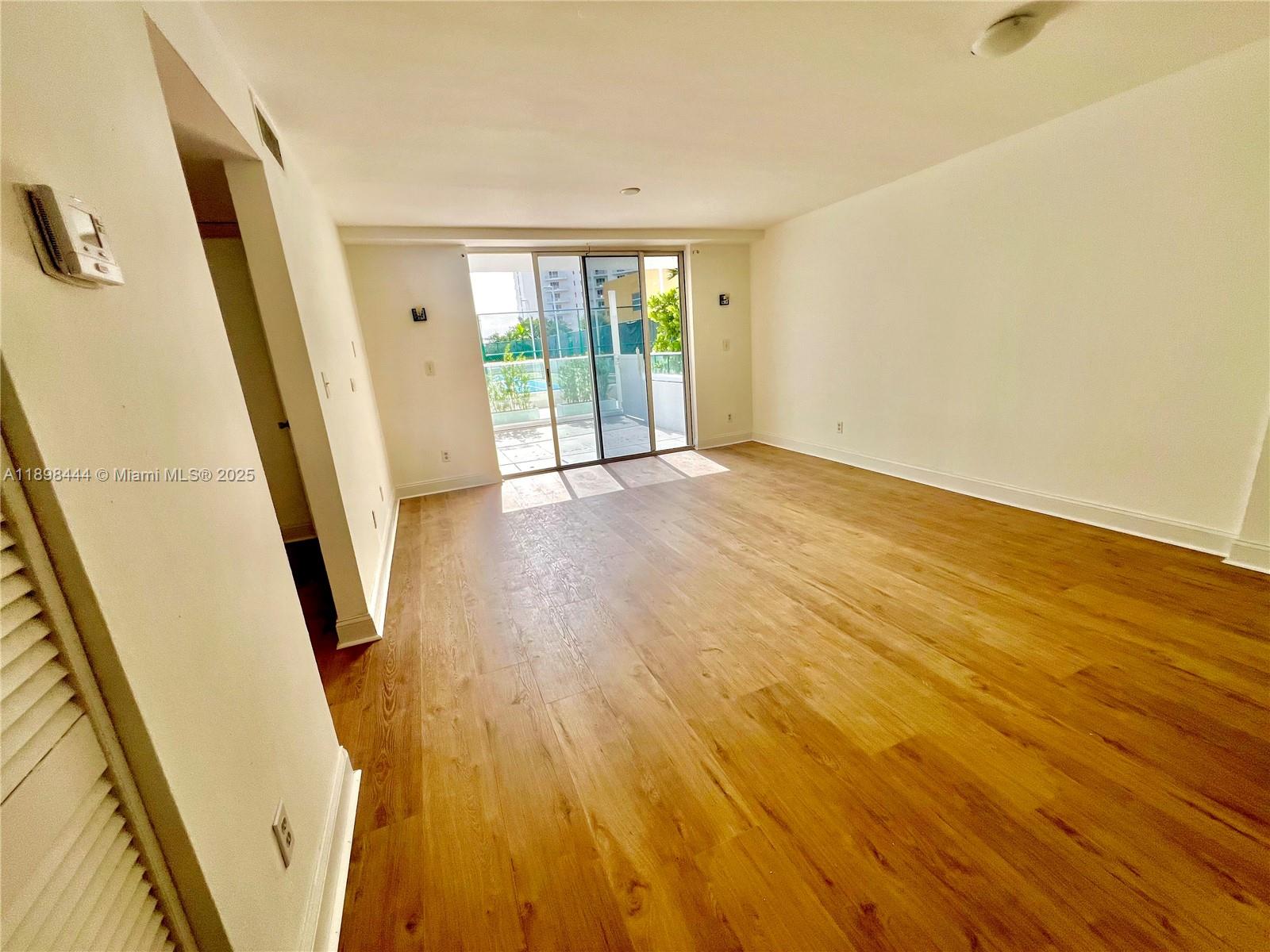 770 Claughton Island Dr 406