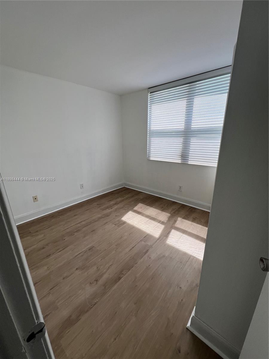 ISOLA CONDO - Residential Lease