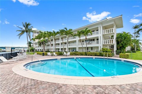 Photo of 2881 NE 32nd St #221, Fort Lauderdale, FL 33306 (MLS # A11891524)