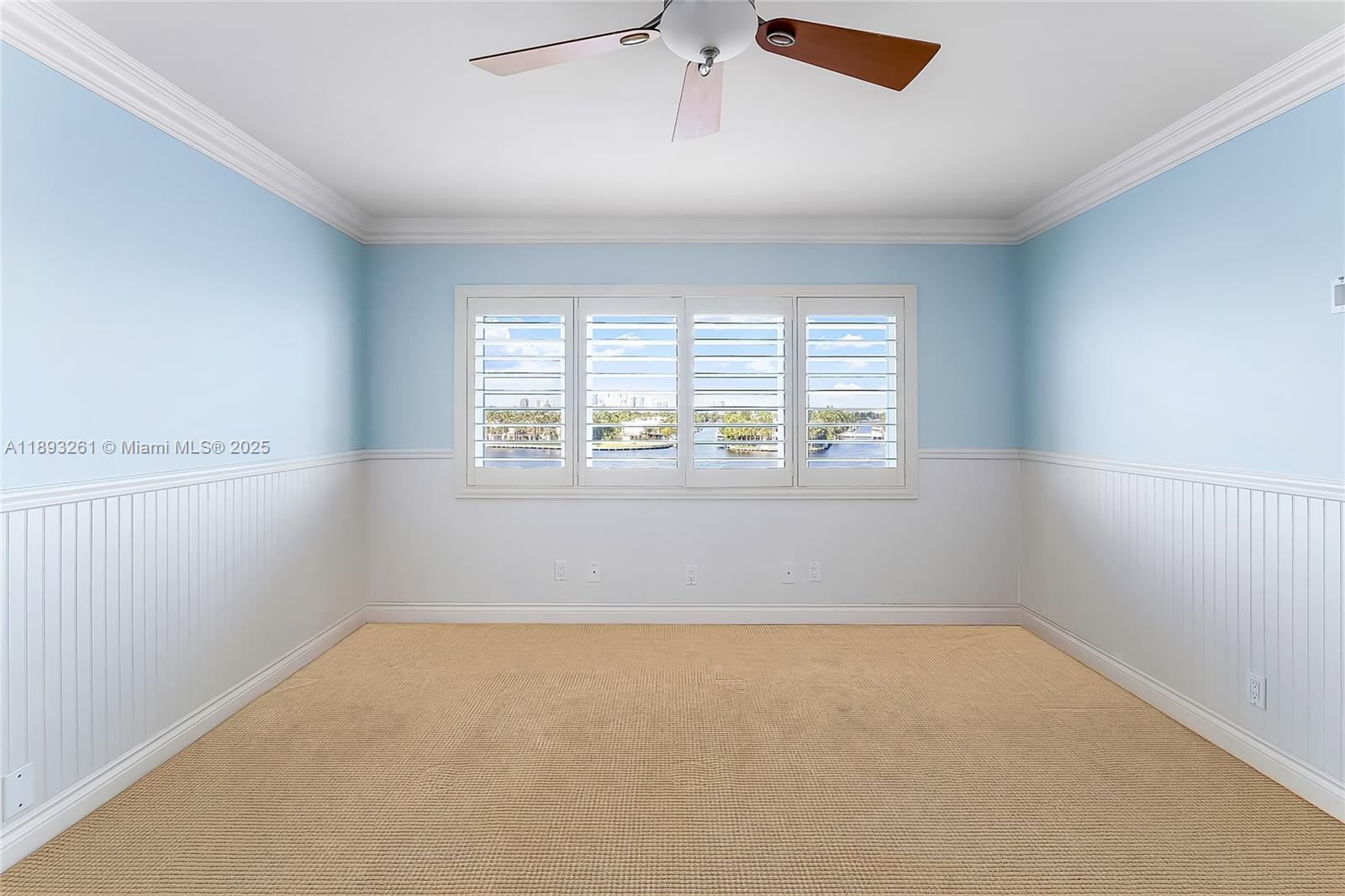 VERSAILLES CO-OP - Residential Lease