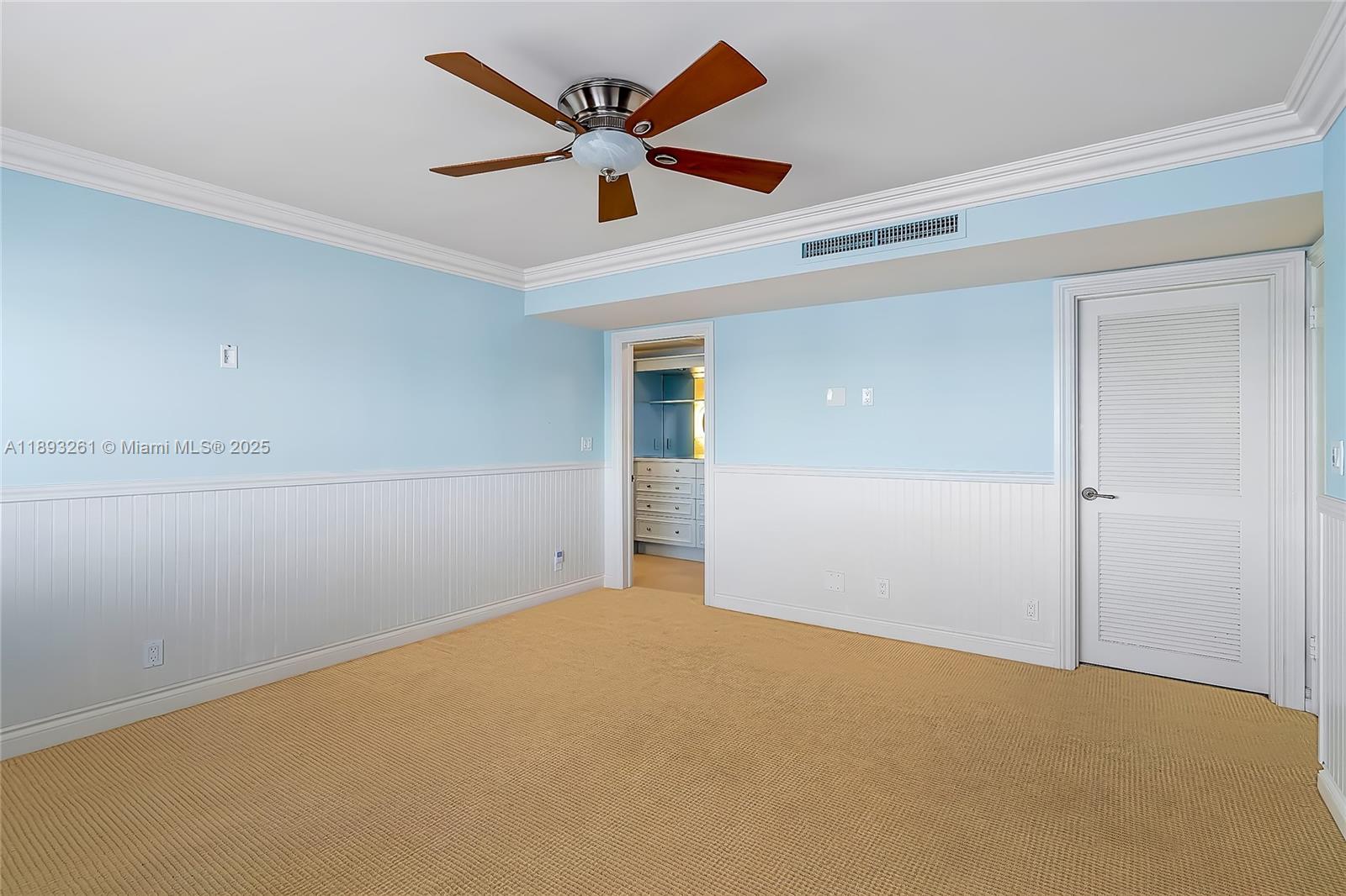 VERSAILLES CO-OP - Residential Lease