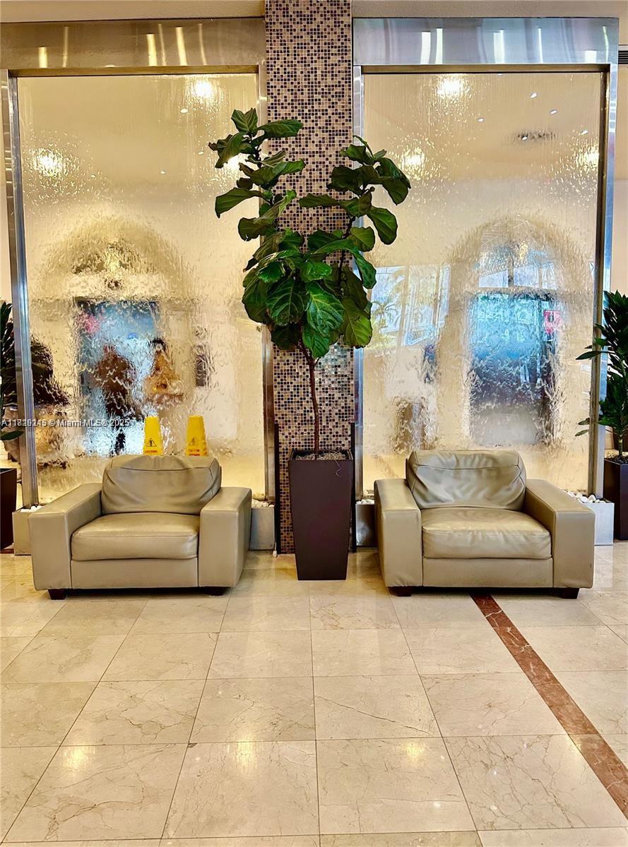 THE AVENTURA BEACH CLUB C - Residential Lease