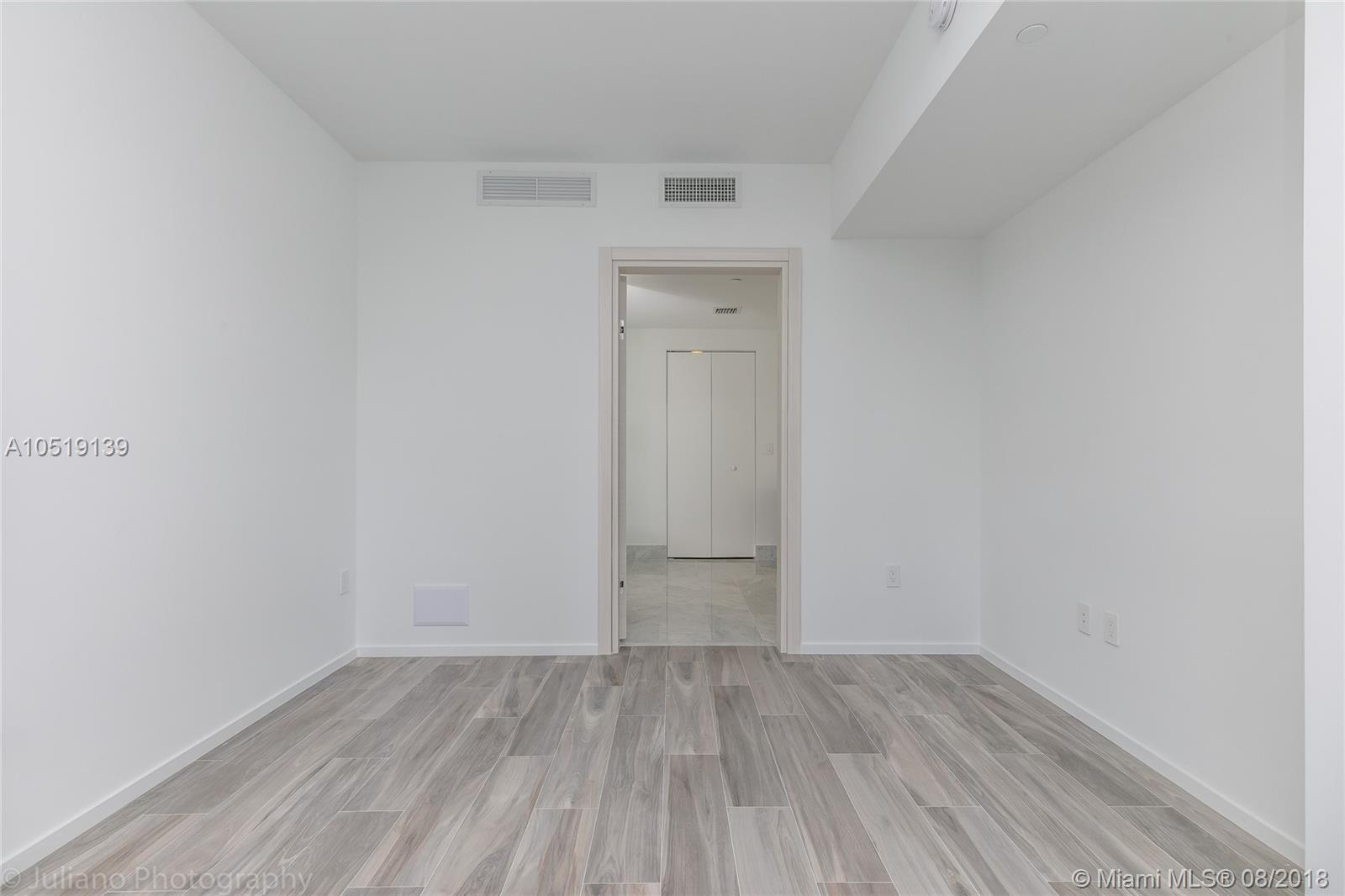 SLS Lux - Residential Lease