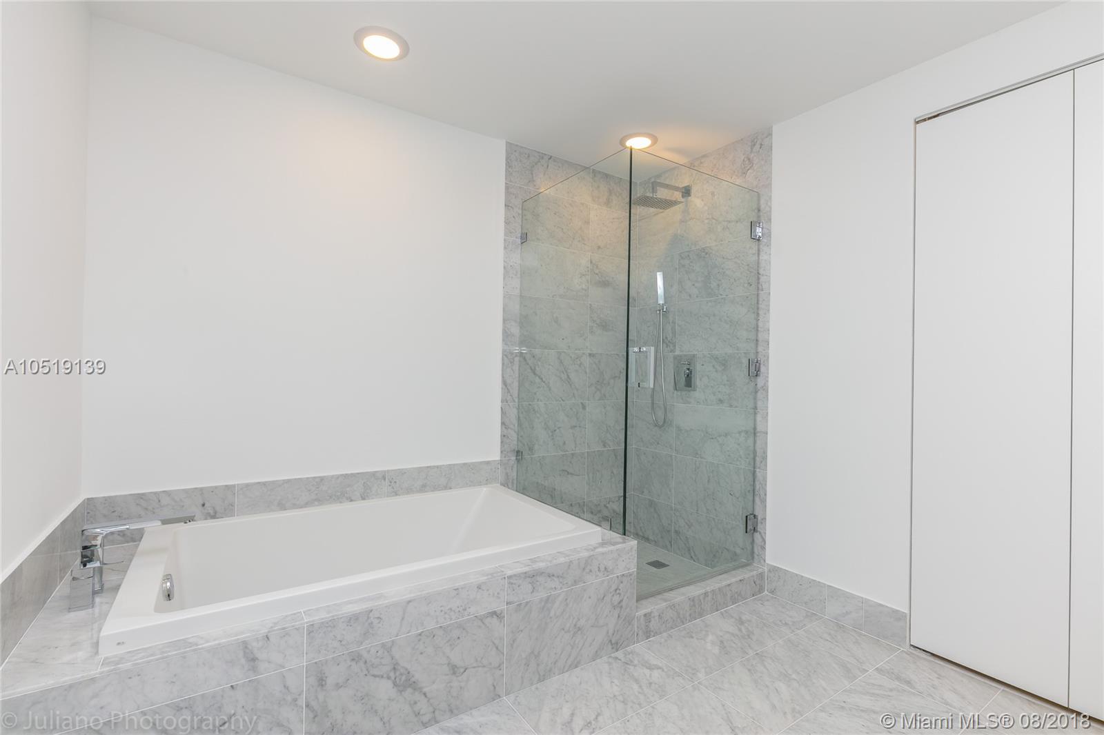 SLS Lux - Residential Lease