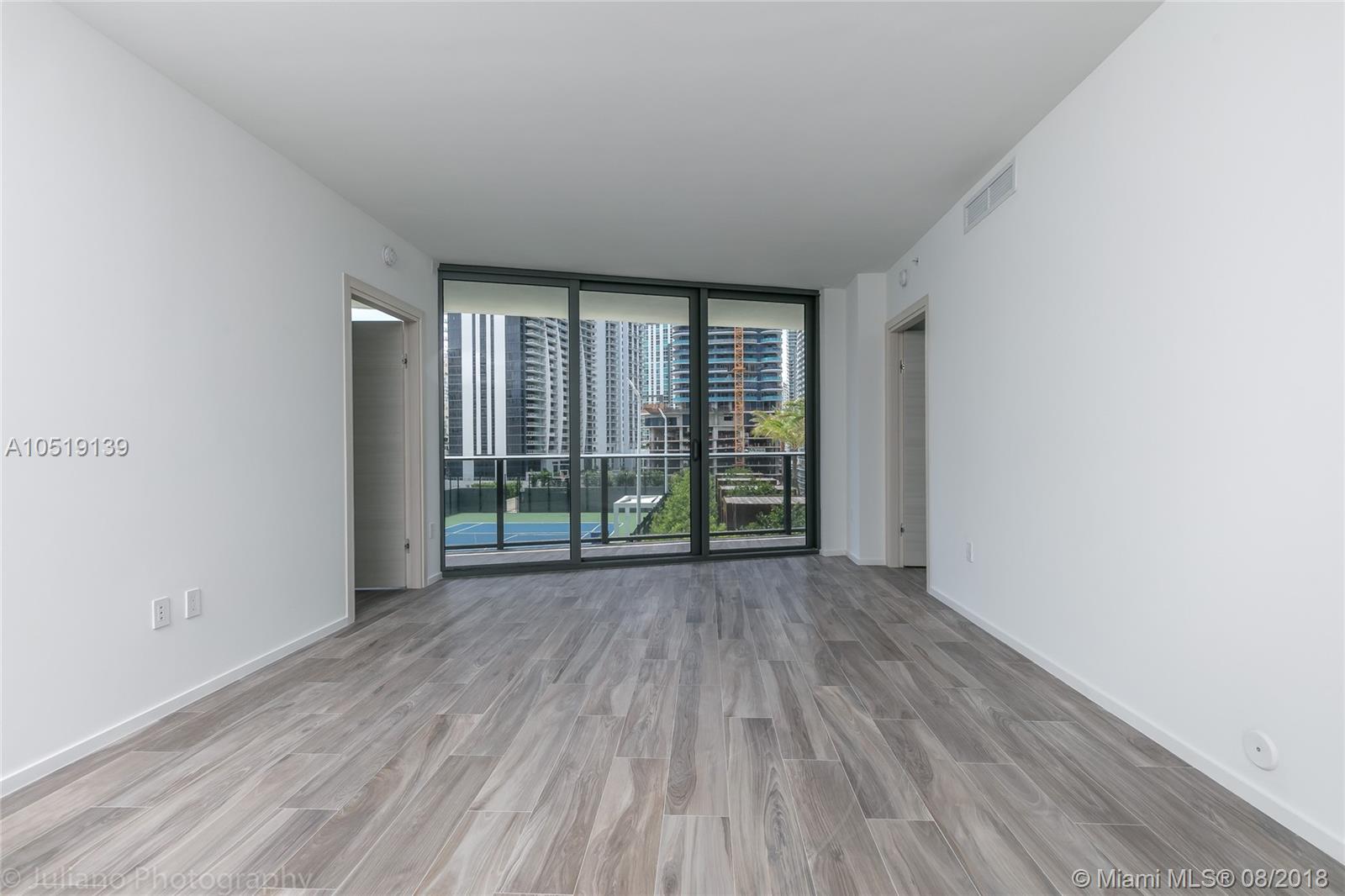 SLS Lux - Residential Lease