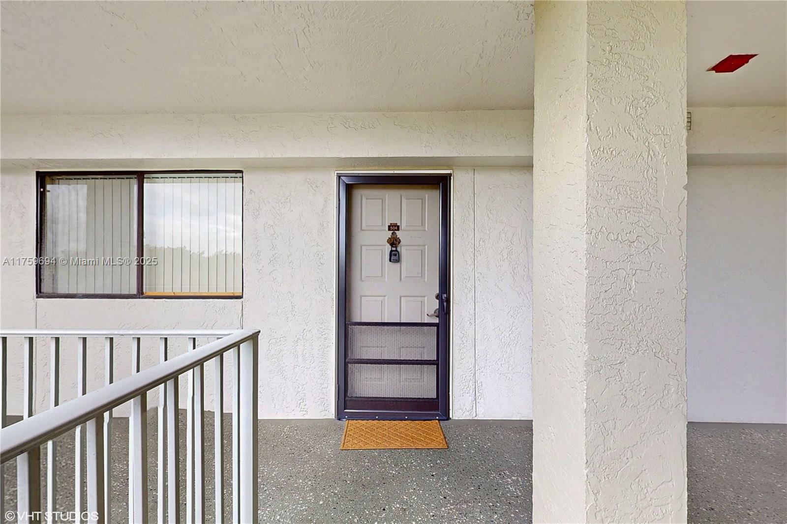 2334 S Cypress Bend Dr 504