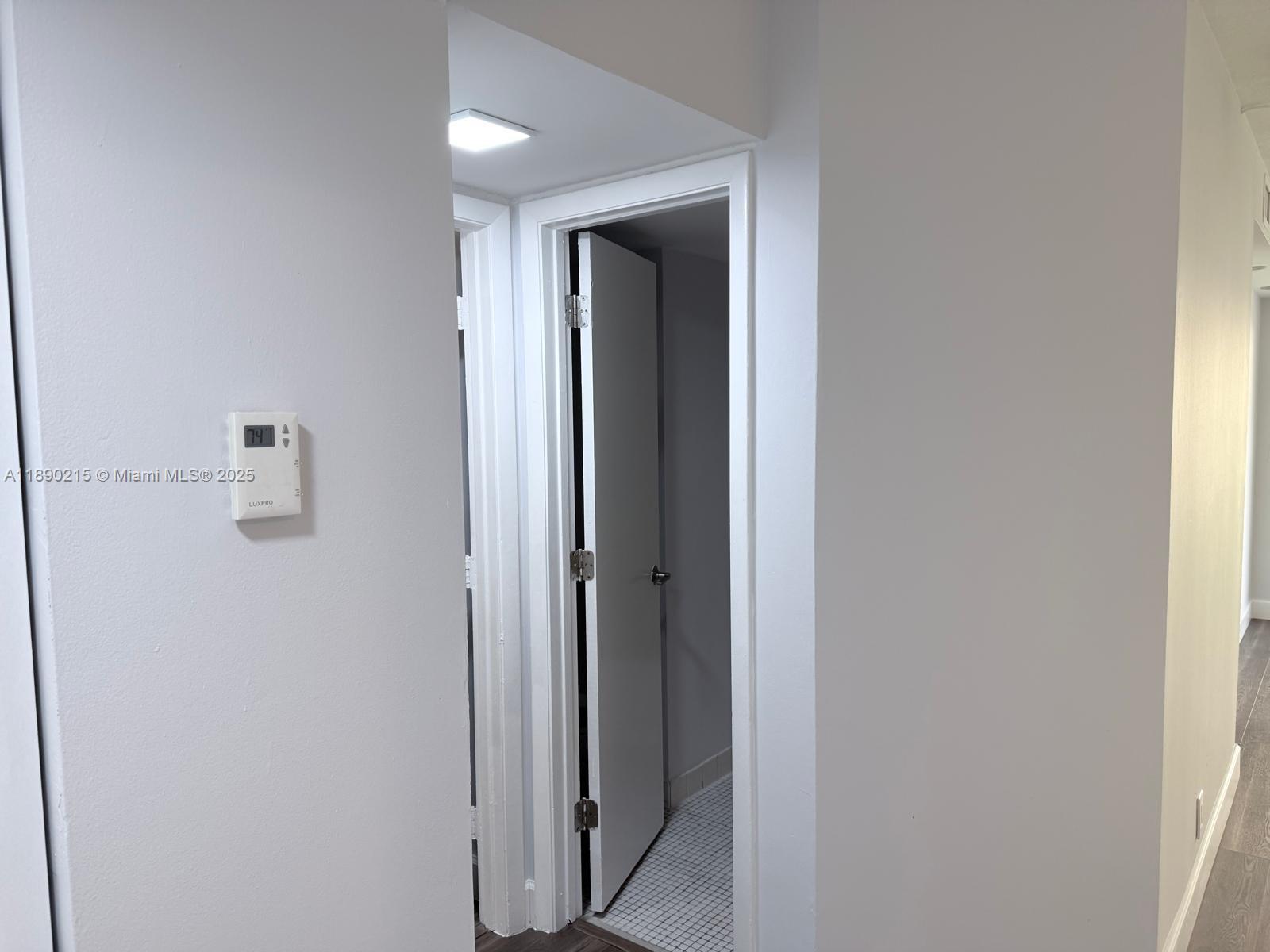 COUNTRY GARDENS CONDO - Residential Lease