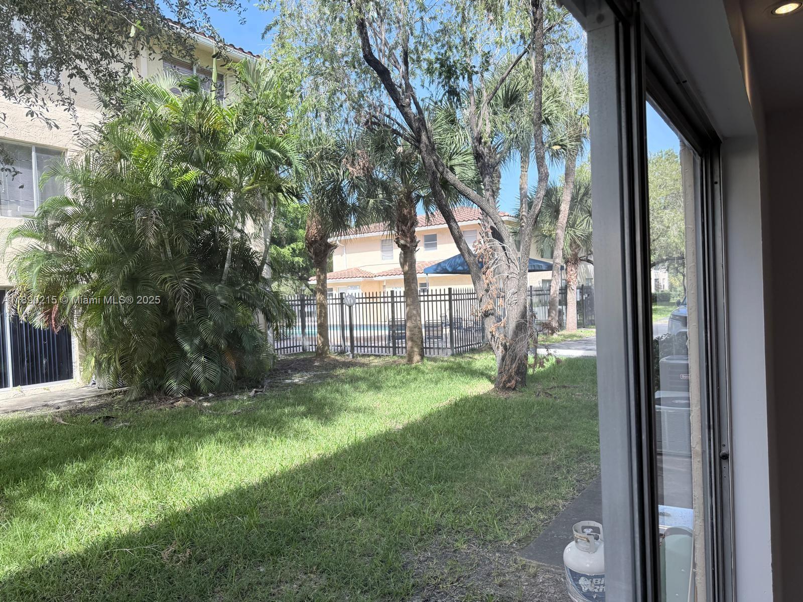 COUNTRY GARDENS CONDO - Residential Lease