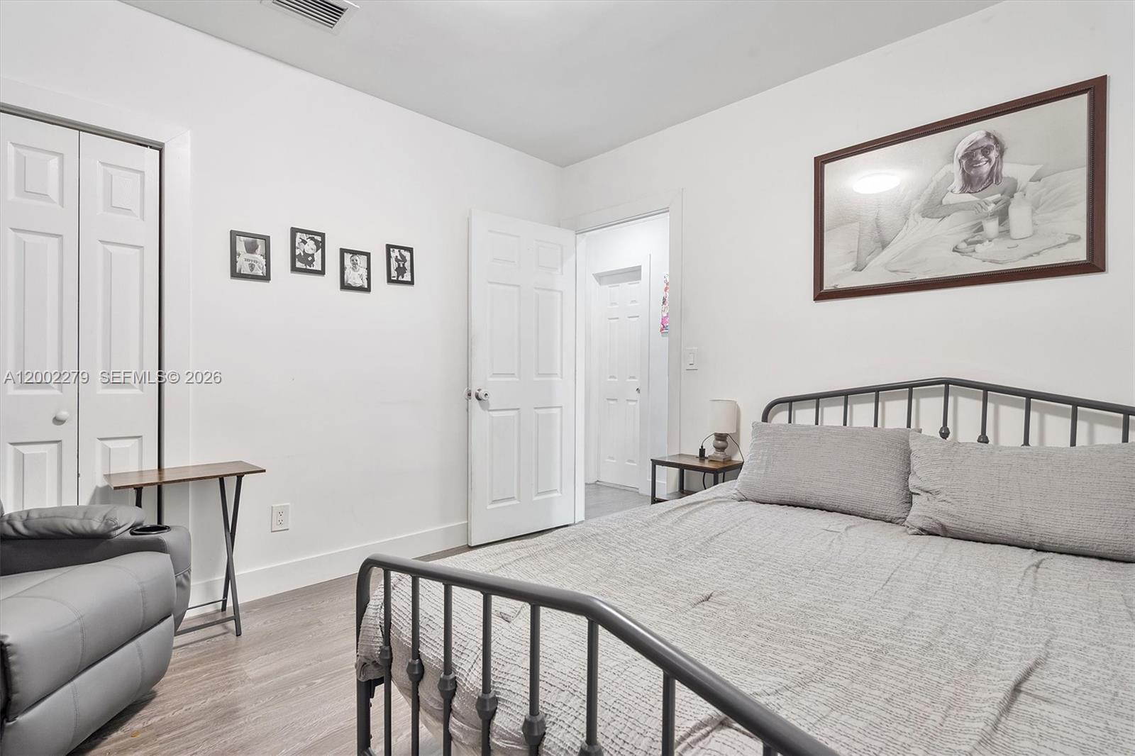 SEMINOLE LAWNS - Residential