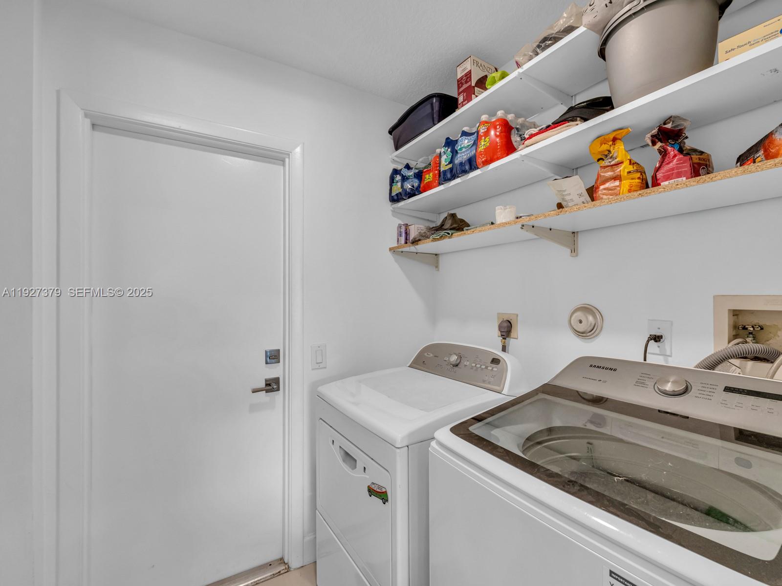 North Lakes - Residential Lease