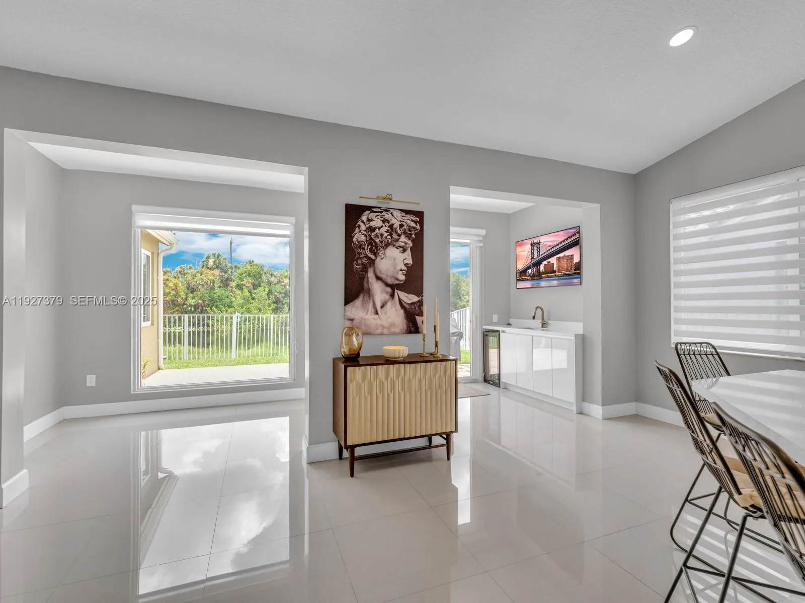 Weston, Florida 33326, United States, 3 Bedrooms Bedrooms, ,2 BathroomsBathrooms,Residential,Active,252631