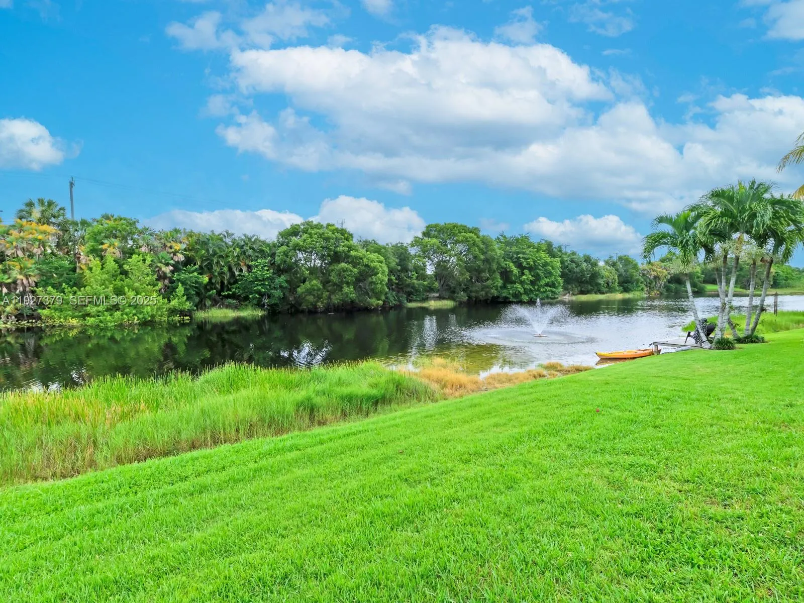 Weston, Florida 33326, United States, 3 Bedrooms Bedrooms, ,2 BathroomsBathrooms,Residential,Active,252631