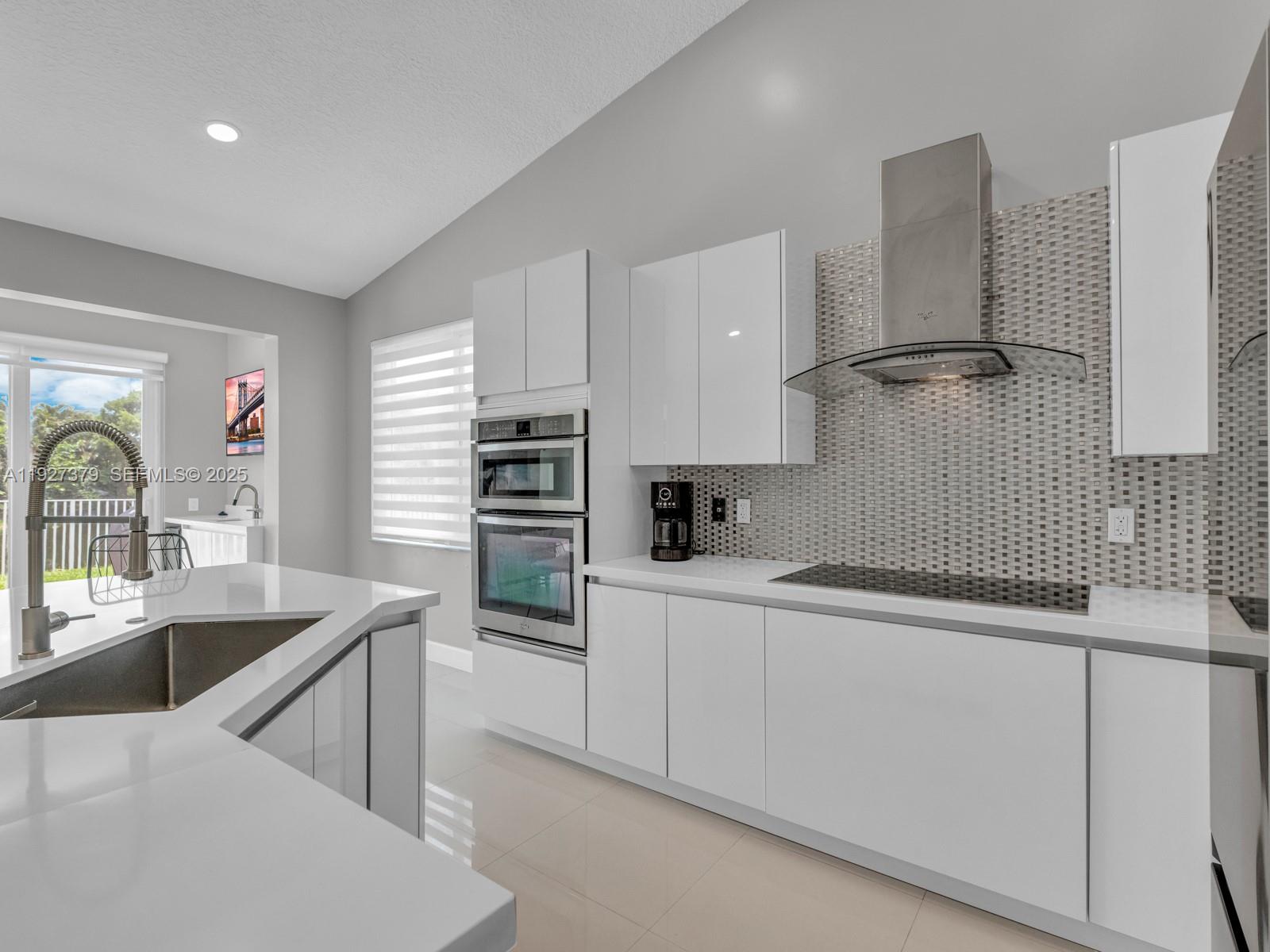 North Lakes - Residential Lease