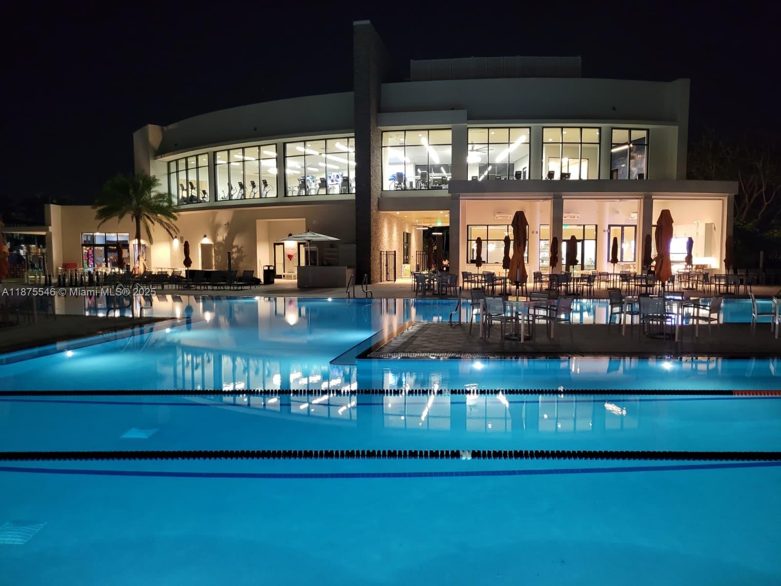 ISLAND IN THE GROVE - Residential Lease