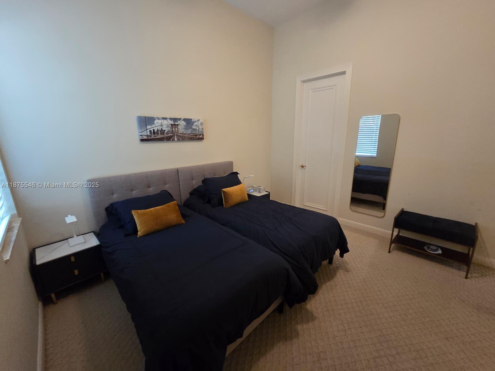 ISLAND IN THE GROVE - Residential Lease