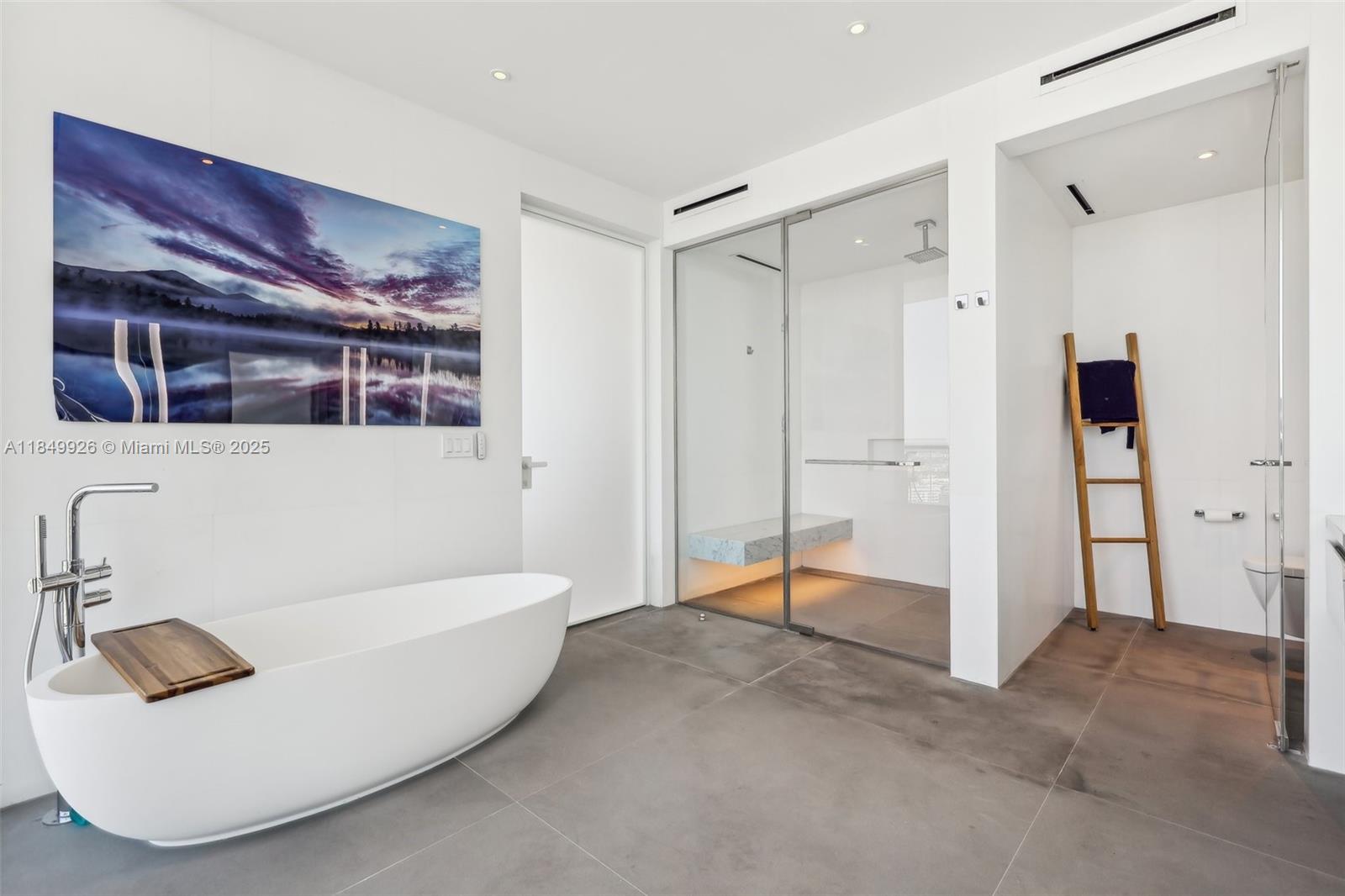 2000 OCEAN CONDO - Residential Lease