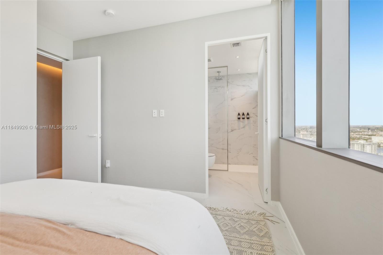 2000 OCEAN CONDO - Residential Lease