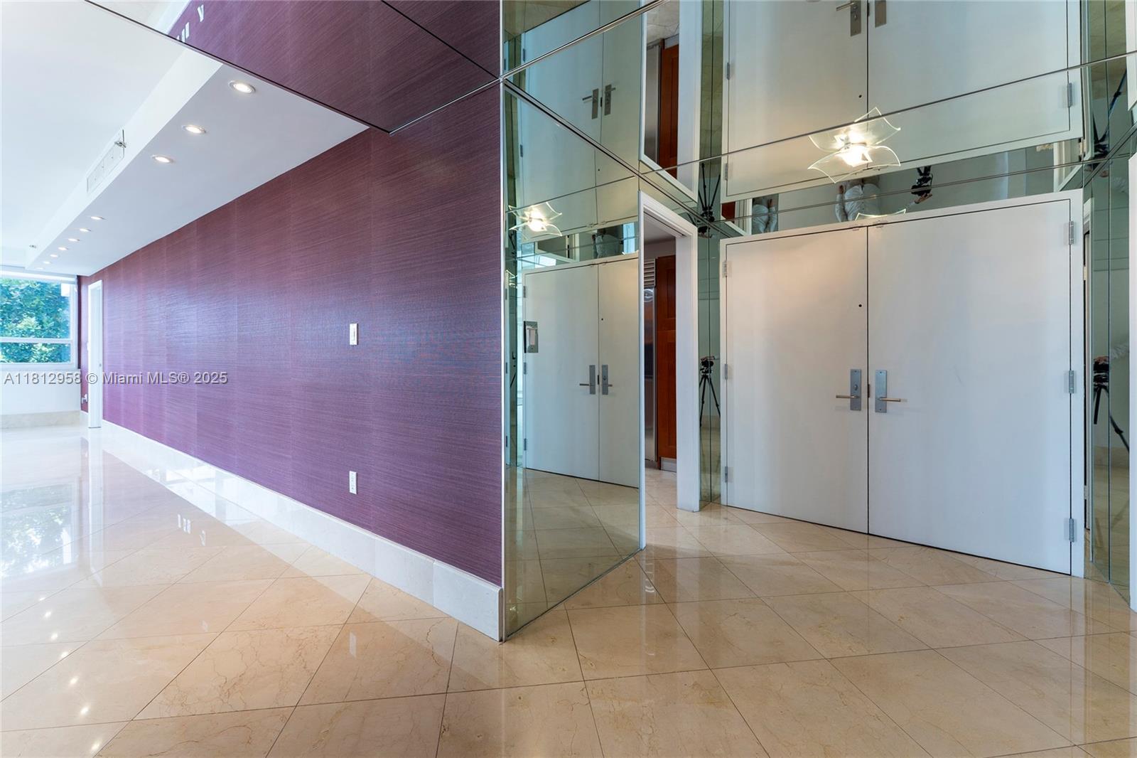 10205 Collins Ave 401