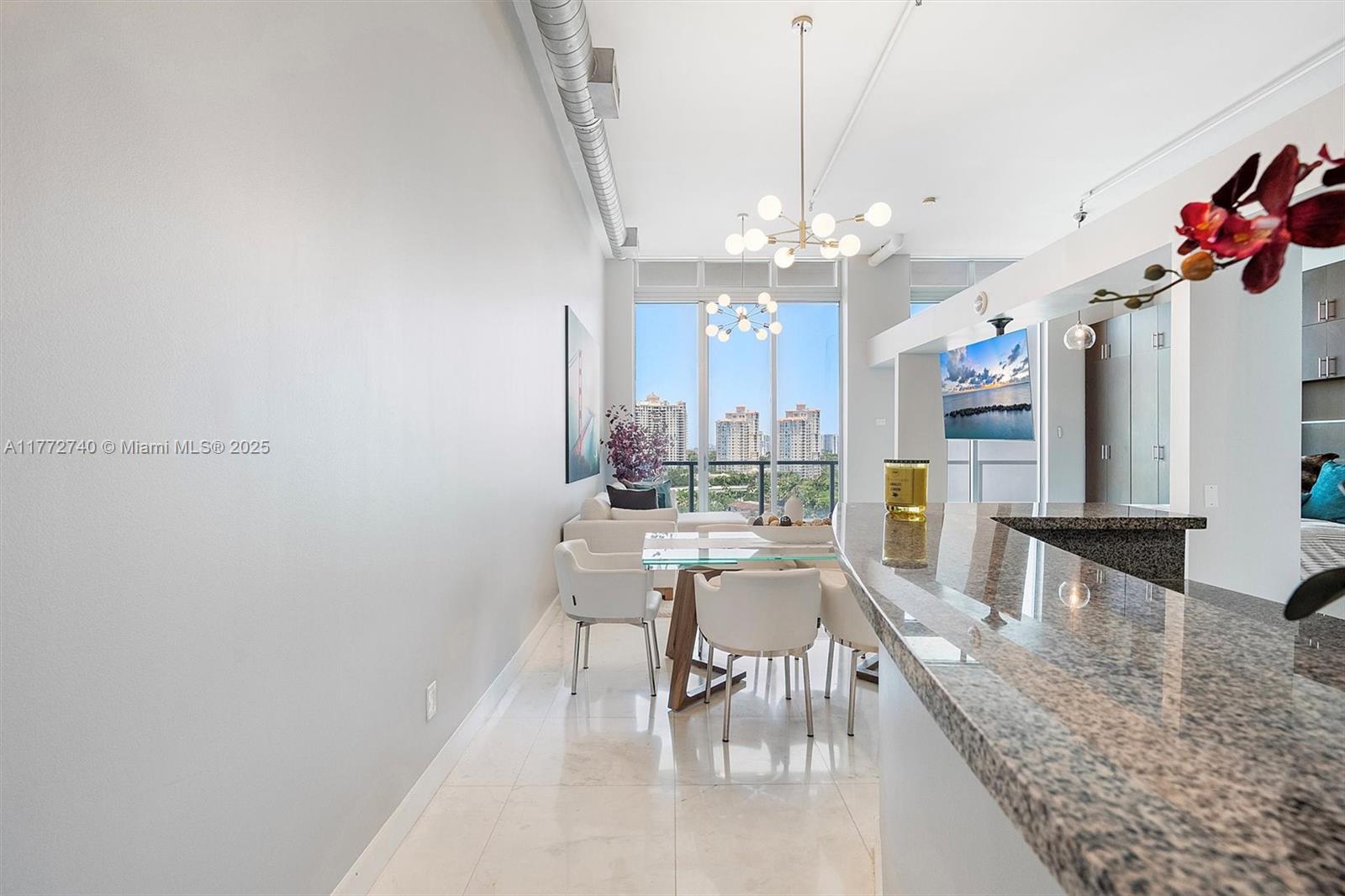 UPTOWN MARINA LOFTS CONDO - Residential Lease