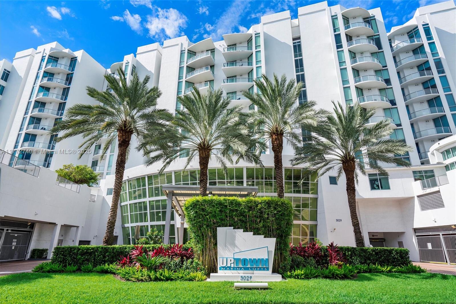 UPTOWN MARINA LOFTS CONDO - Residential Lease