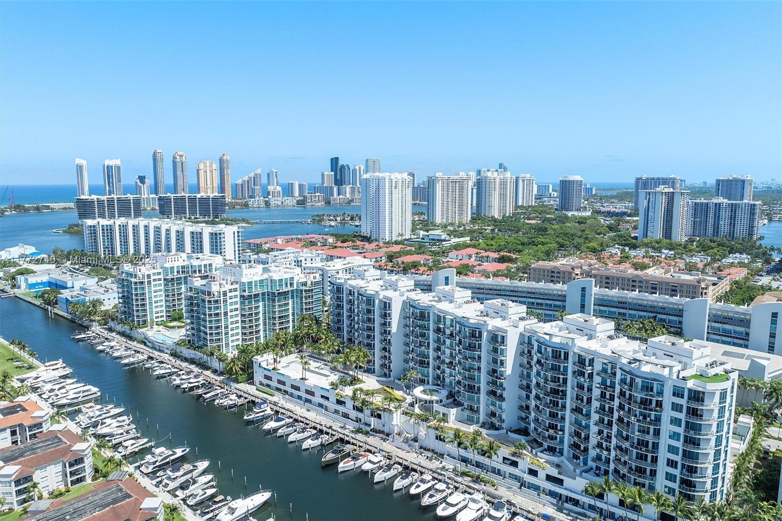 UPTOWN MARINA LOFTS CONDO - Residential Lease