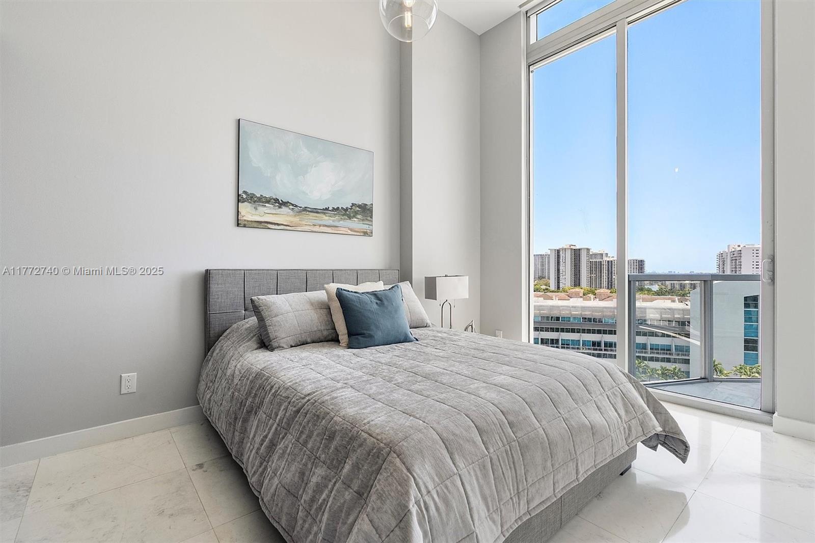 UPTOWN MARINA LOFTS CONDO - Residential Lease