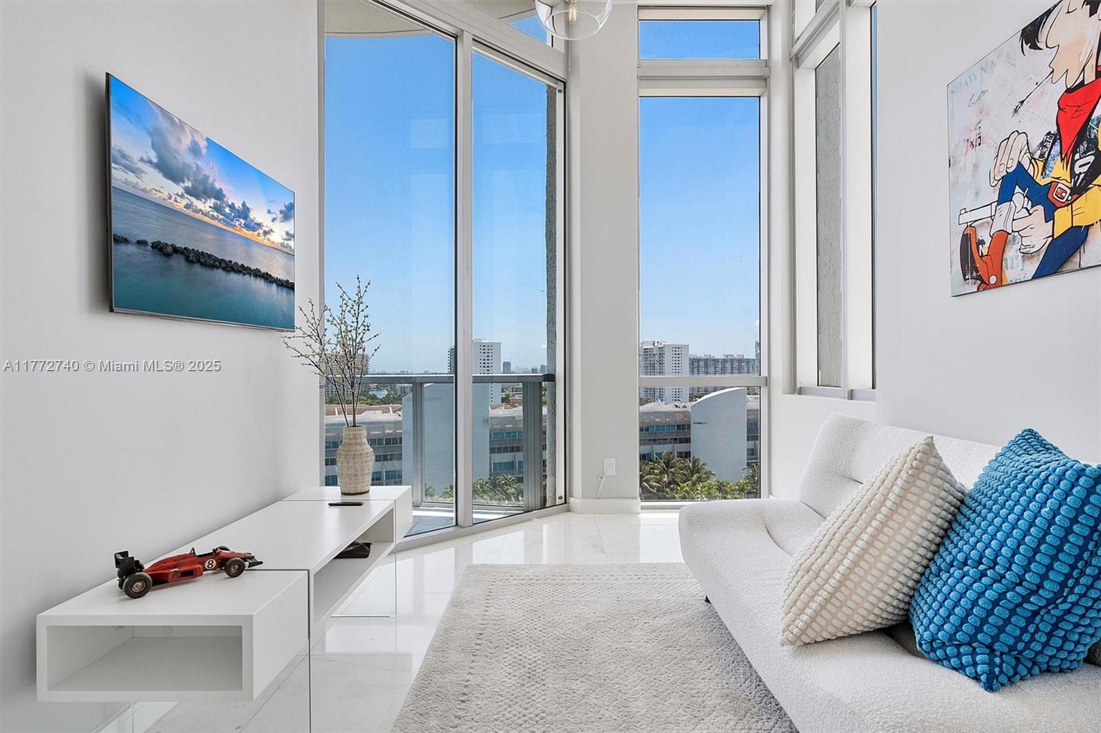 UPTOWN MARINA LOFTS CONDO - Residential Lease