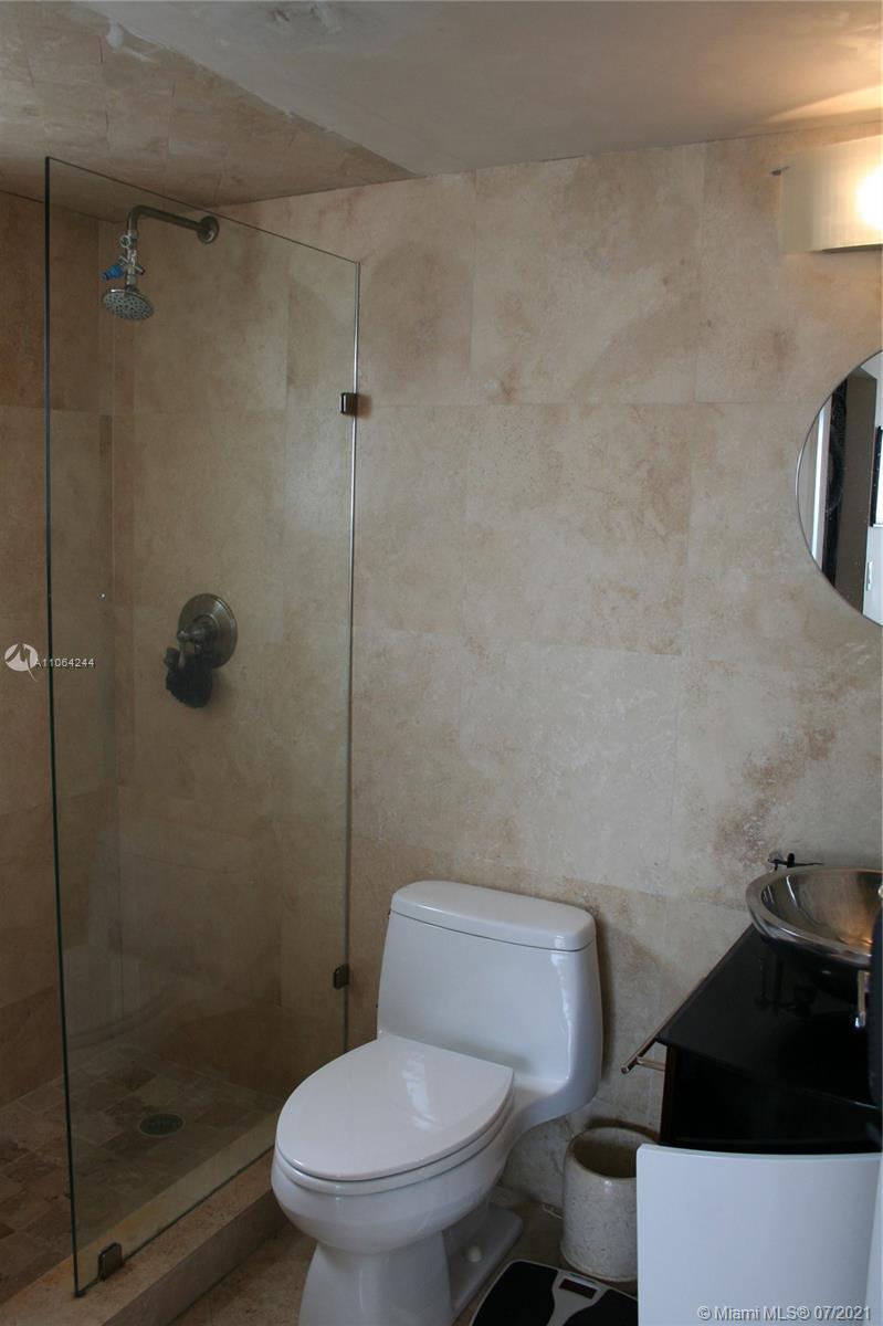 MIRADOR 1035 CONDO - Residential Lease