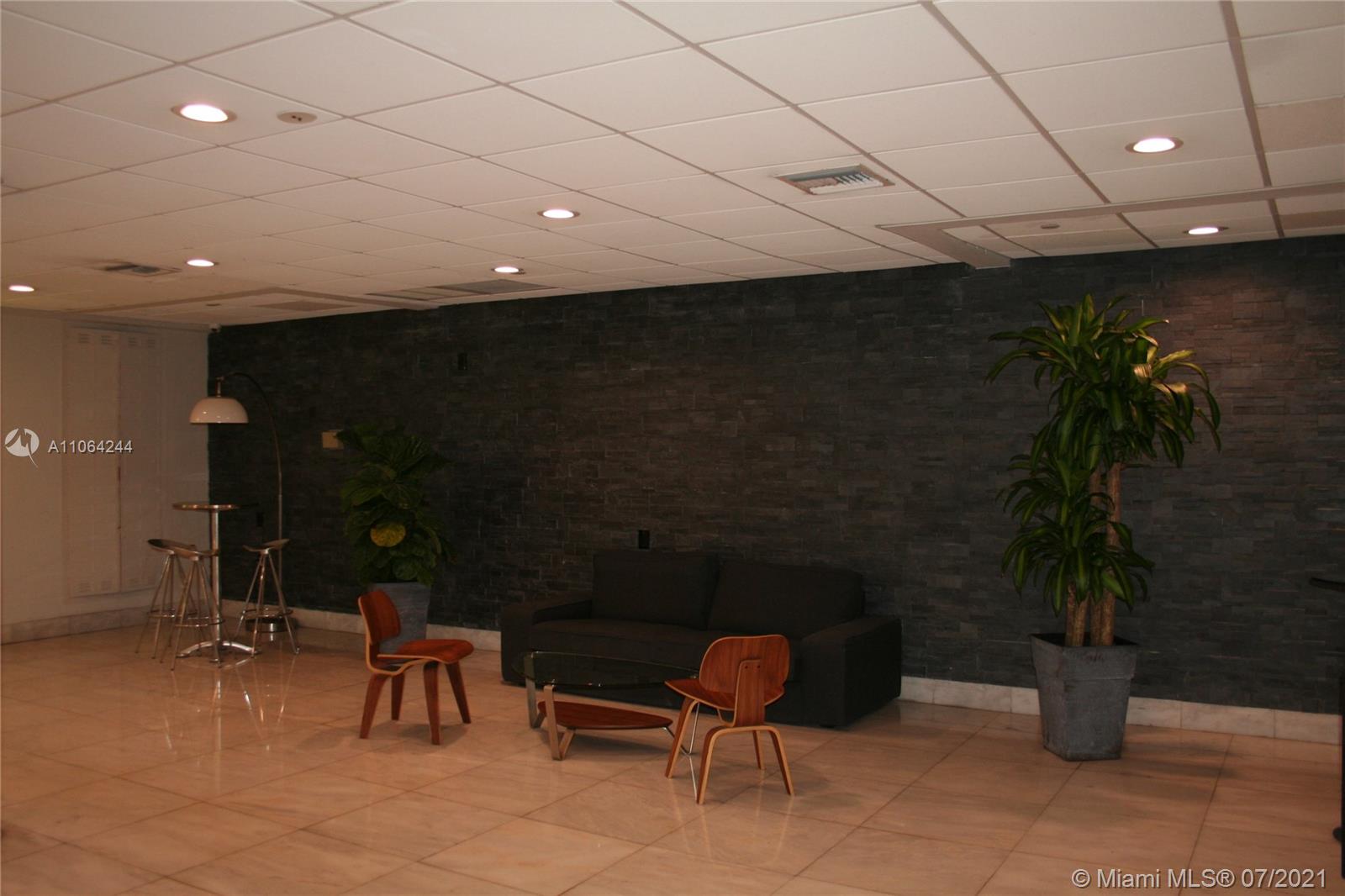MIRADOR 1035 CONDO - Residential Lease