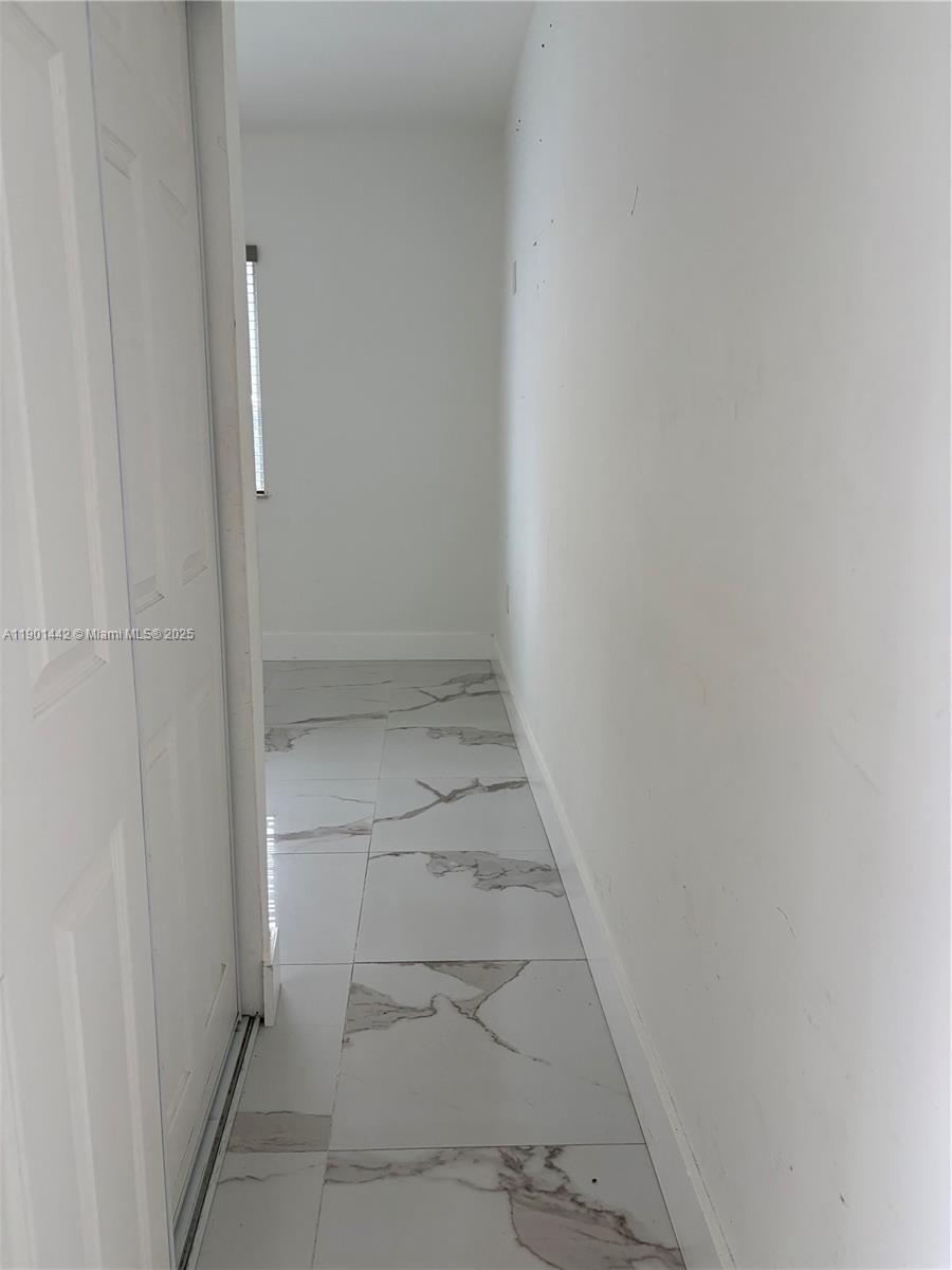 6TH ADDN TO HIALEAH - Residential Lease