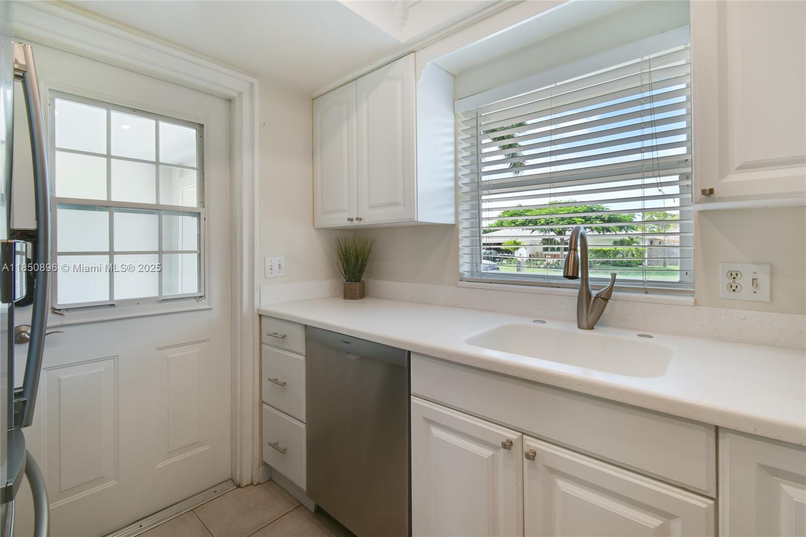 RIVERSIDE DRIVE PARK SEC - Residential