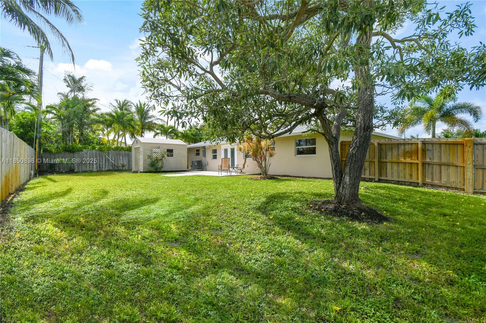 RIVERSIDE DRIVE PARK SEC - Residential