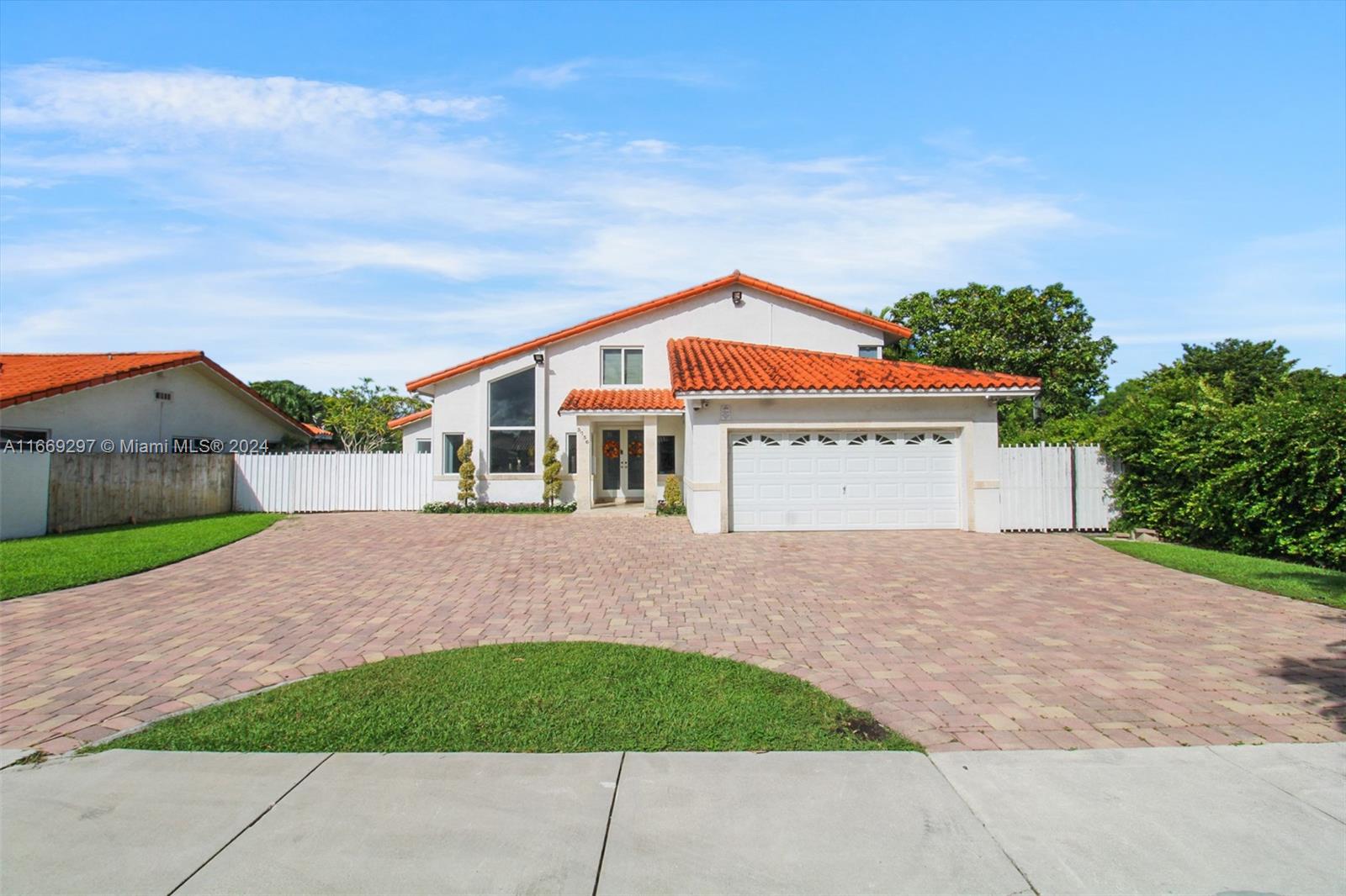 Property for Sale at 3736 Sw 107th Ct, Miami, Broward County, Florida - Bedrooms: 6 
Bathrooms: 5  - $2,500,000
