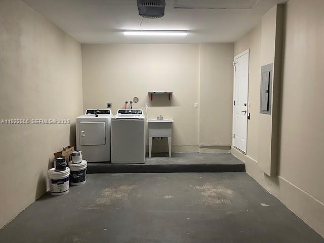 HOLLYWOOD SOUTH SIDE ADD - Residential Lease