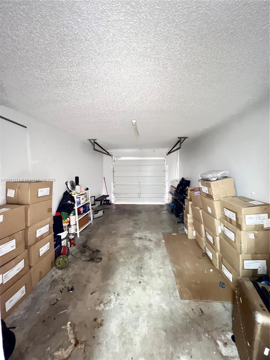 TOWNHOUSES OF THE CALIF C - Residential