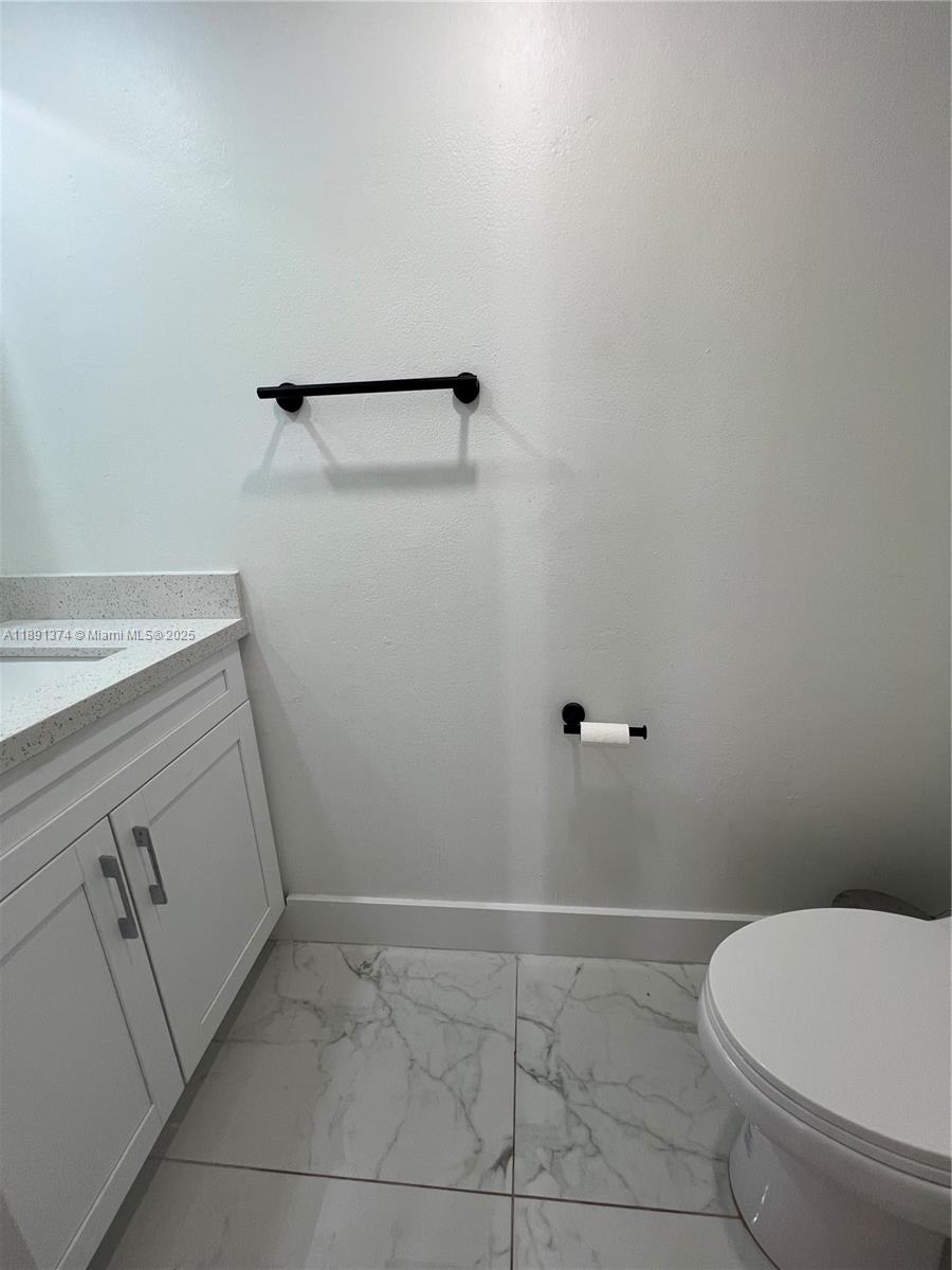 TOWNHOUSES OF THE CALIF C - Residential