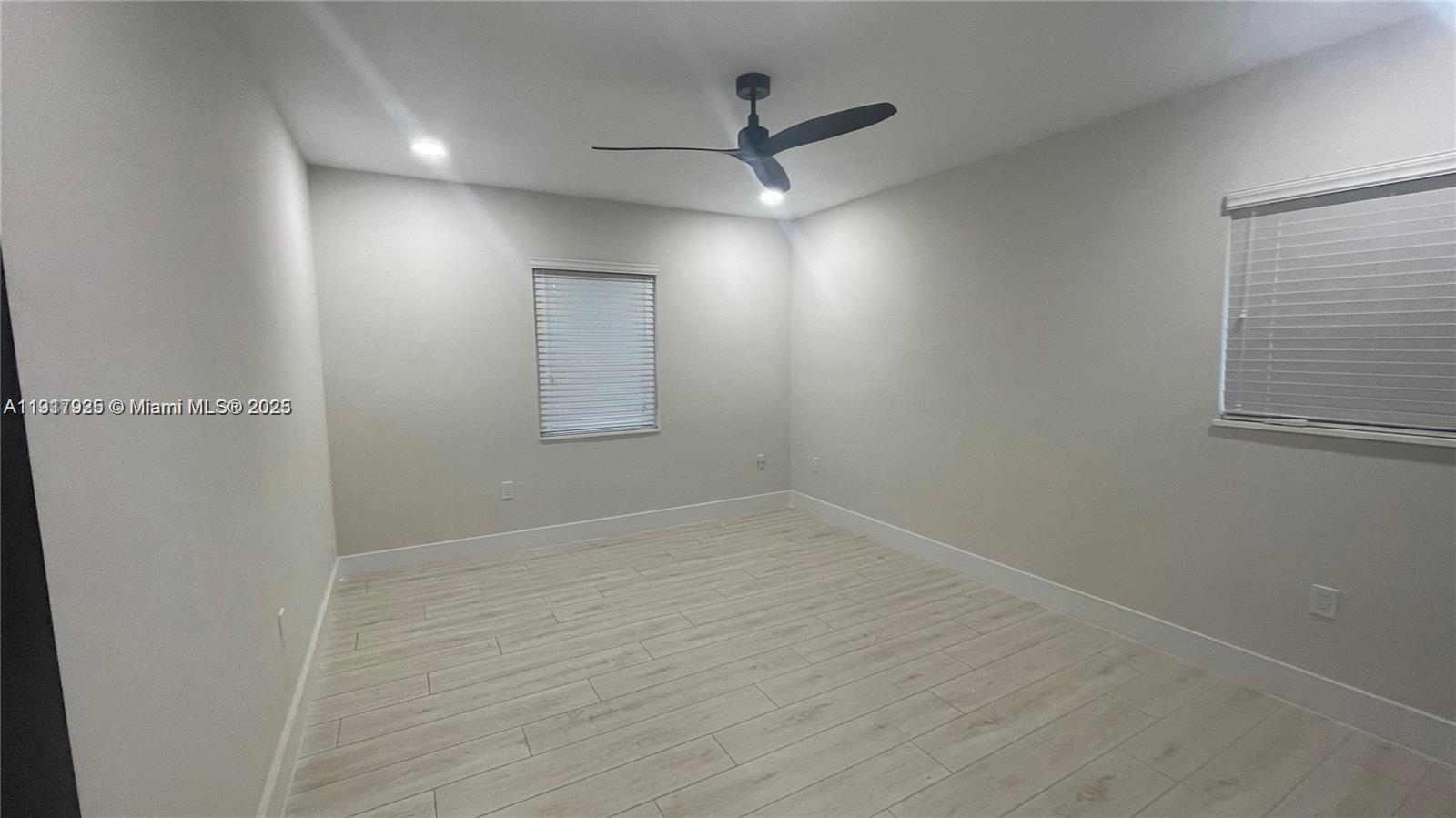 GOLF VIEW HGTS - Residential Lease