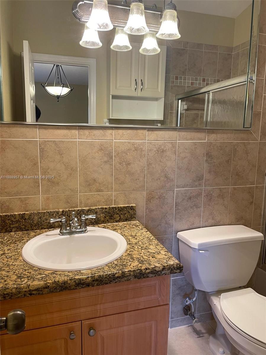 OLIVINE AT THE TOWNSHIP - Residential Lease